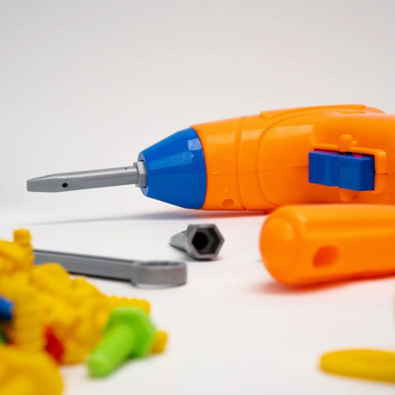 3D Stem Puzzle Toolbox with Driller - Farm Animals - Image 3