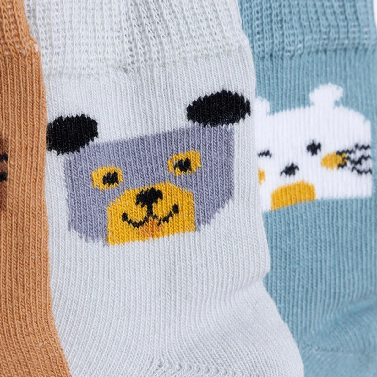 HelloBaby Boys Pack of 5 Ankle Socks Dinosaur Print Cotton Rich - Green - Image 6