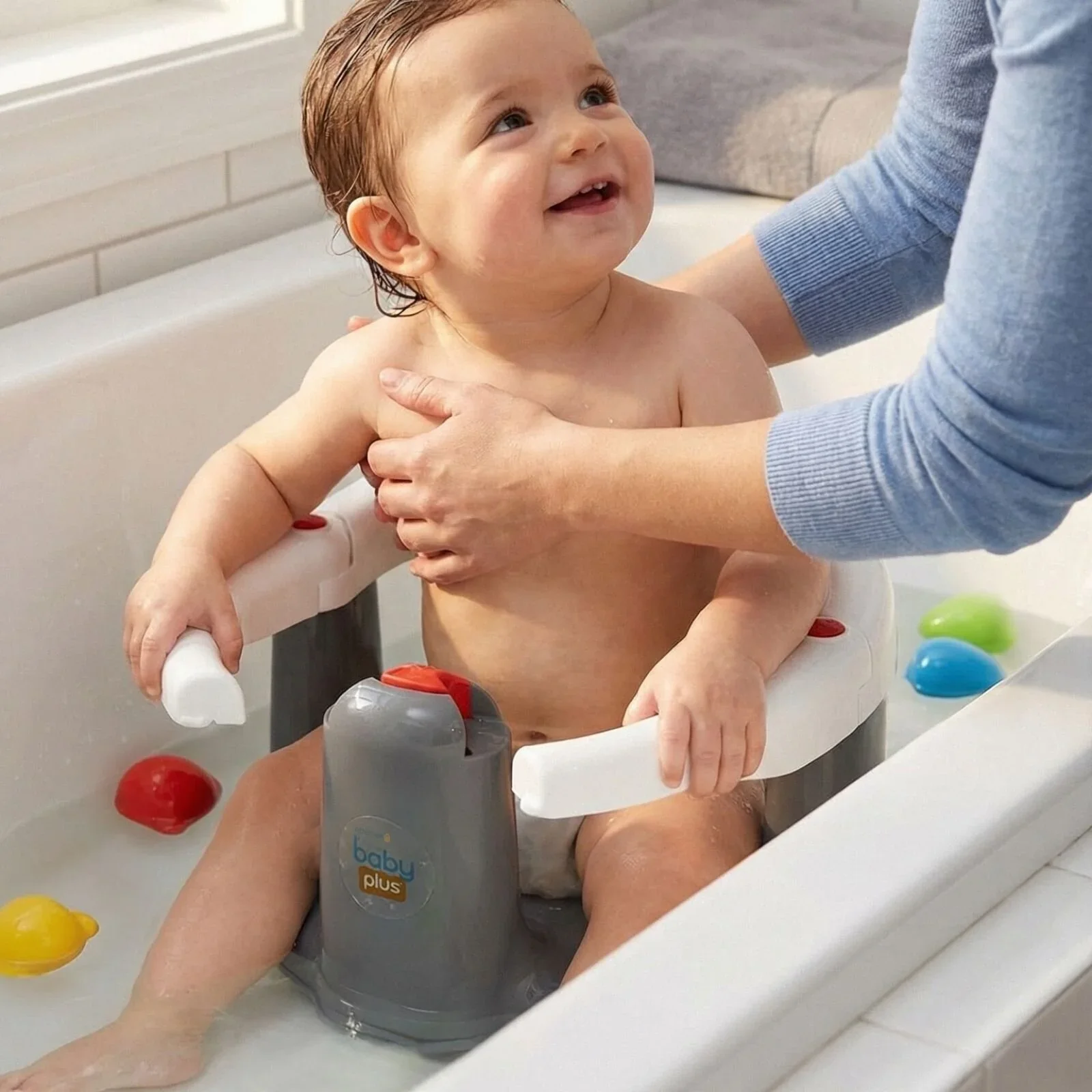 baby plus Bath Seat with Bath Toy - Image 11