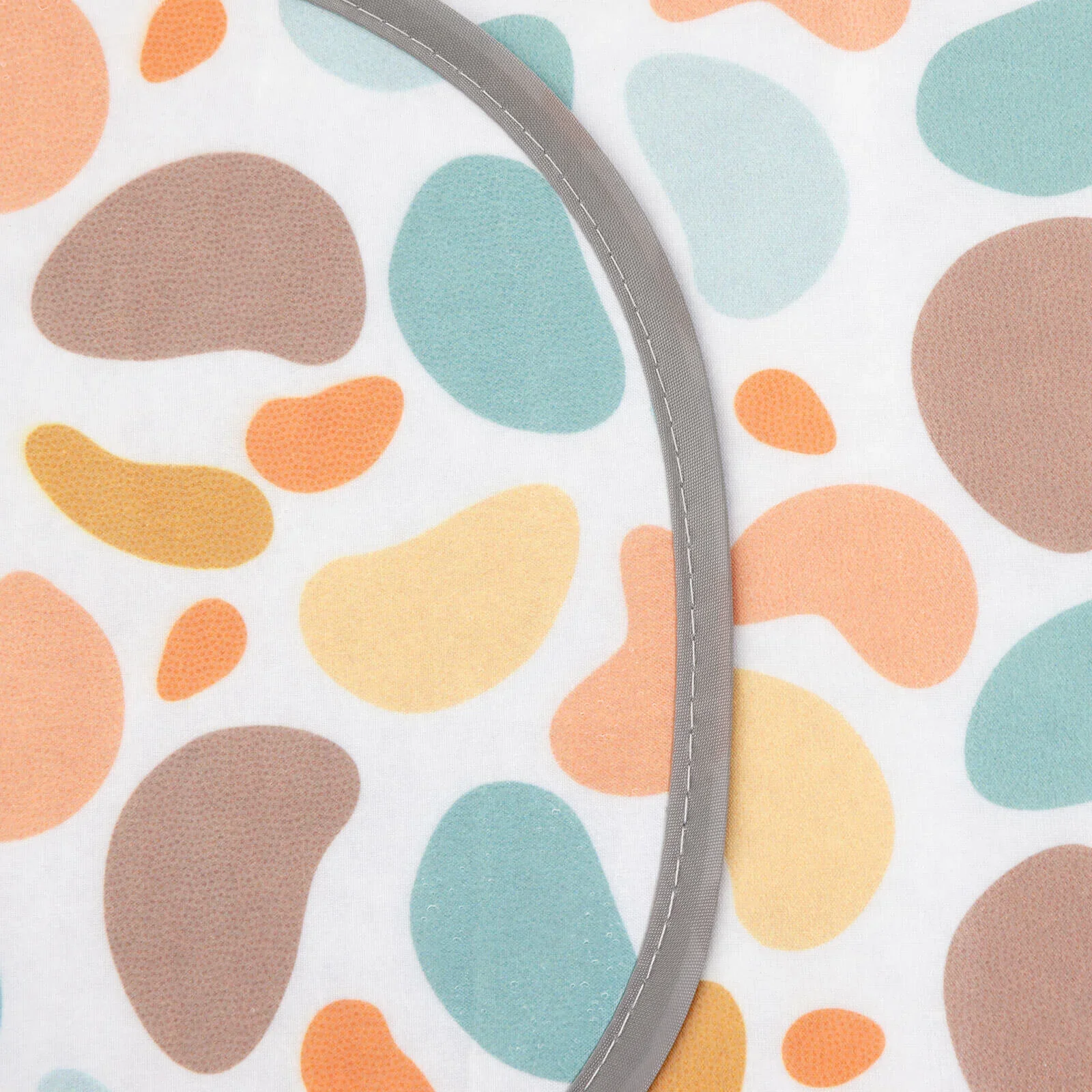 baby plus Wipeable Changing Mat - Image 4