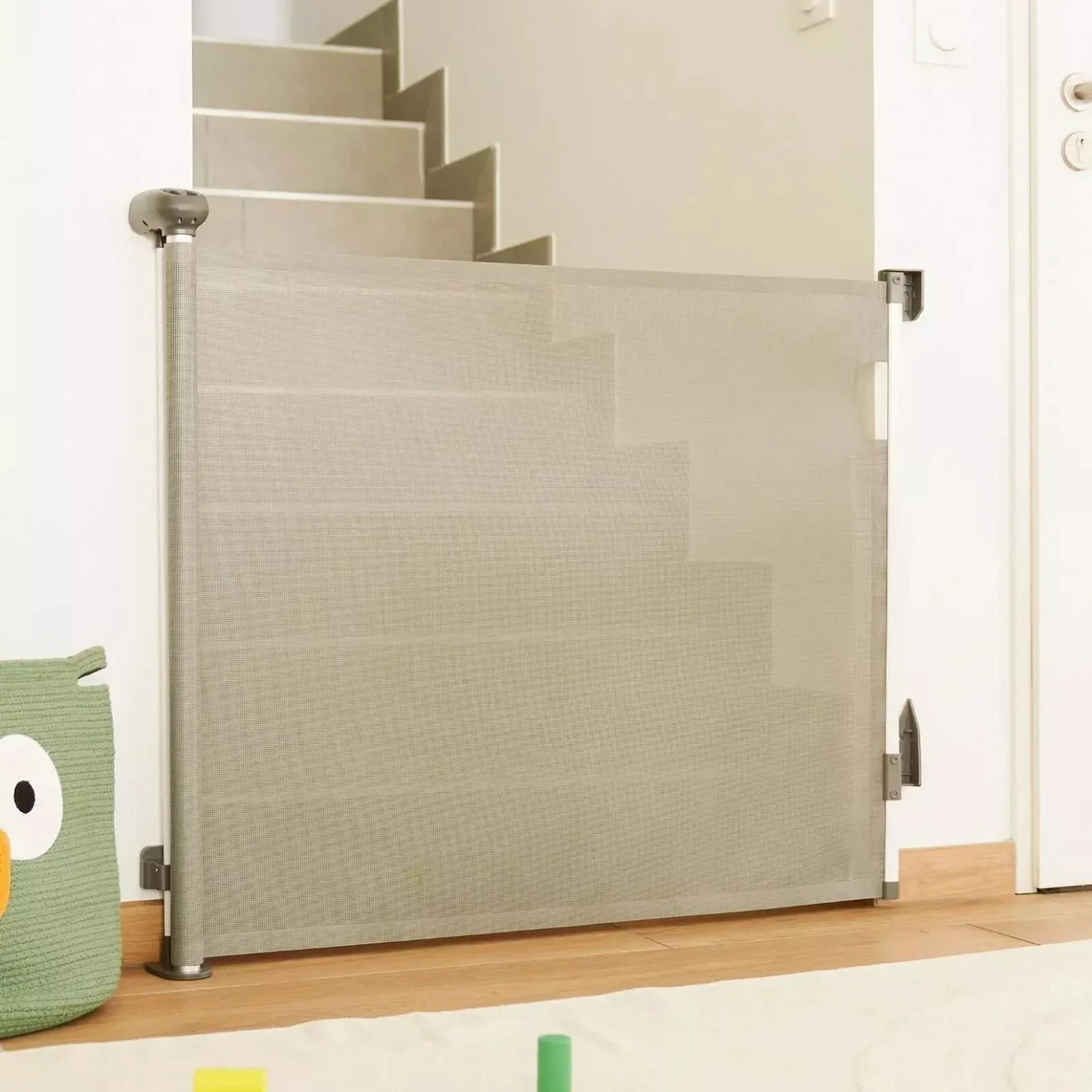 Badabulle Retractable Safety Gate - Image 2