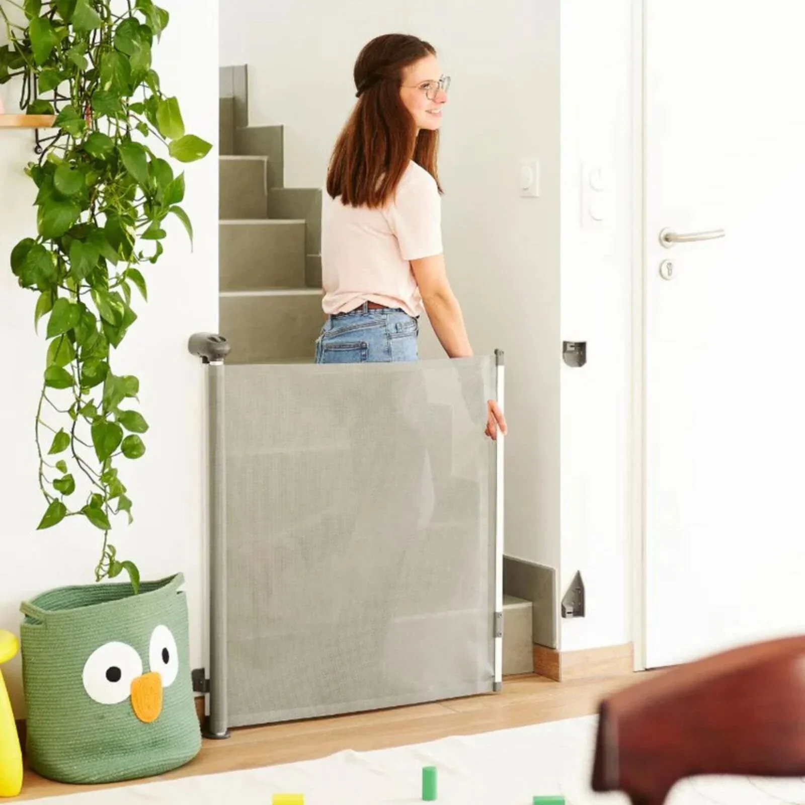 Badabulle Retractable Safety Gate - Image 7