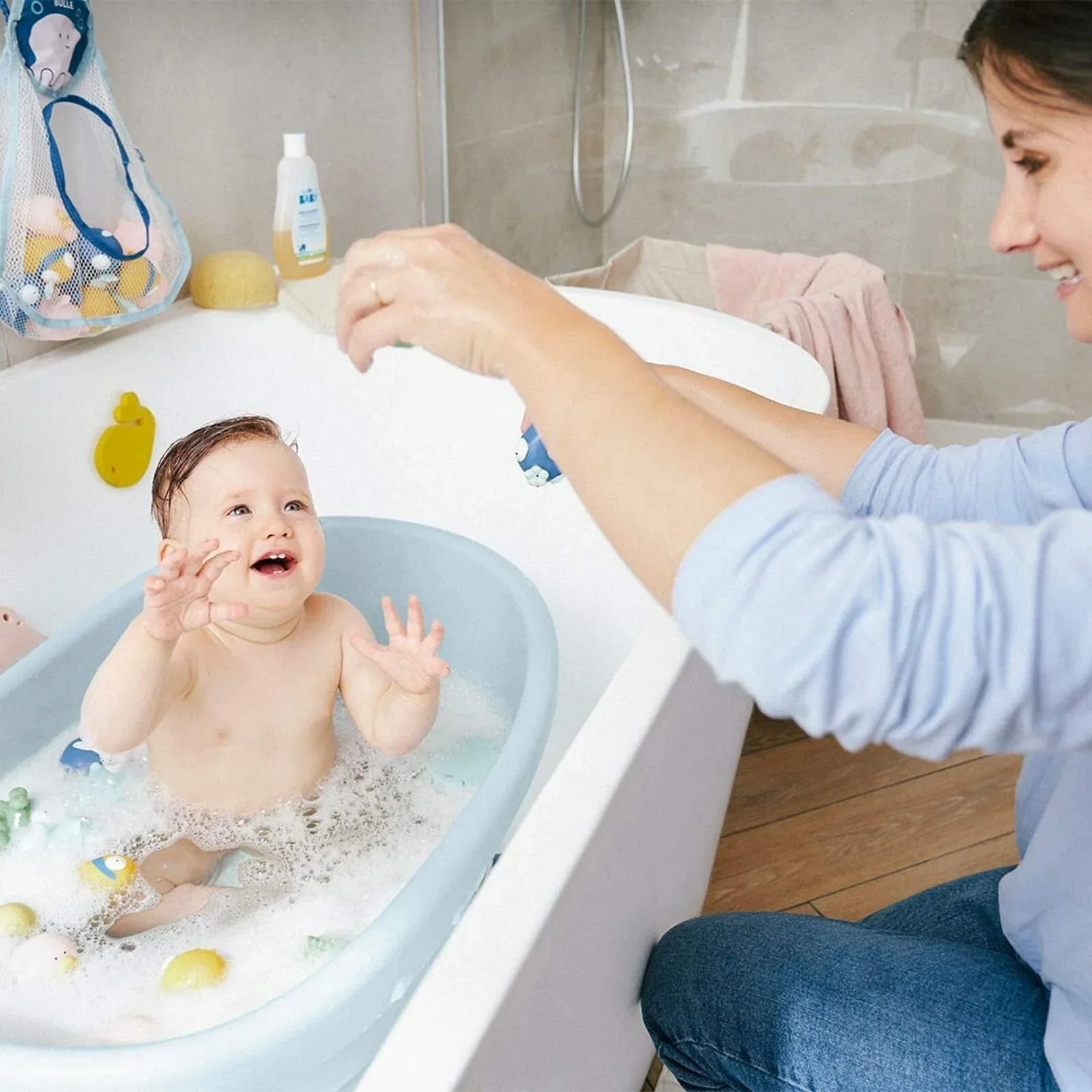 Badabulle Whale Baby & Toddler Bath Tub - Image 5