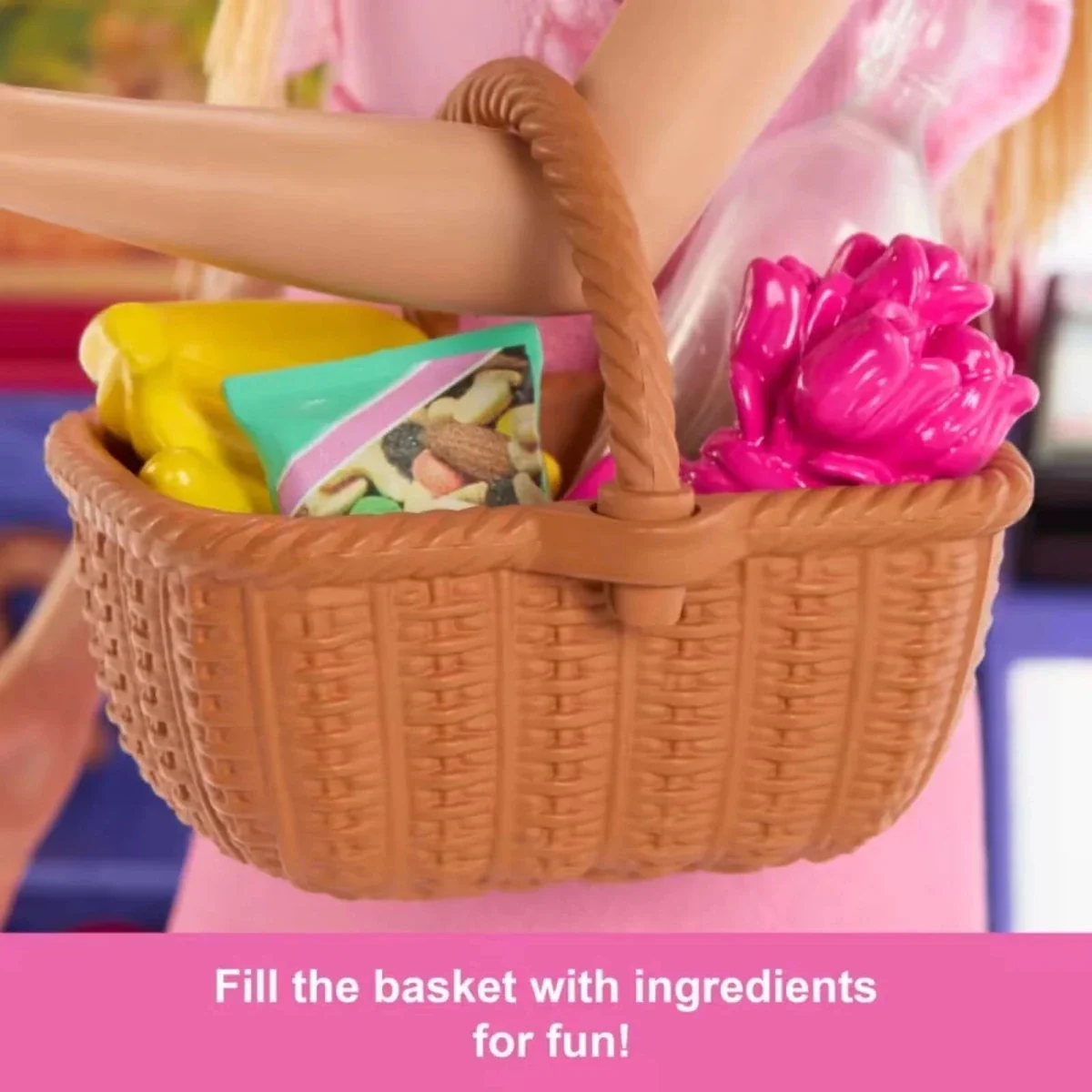 Barbie Malibu Shopping at the Market Playset & Doll - Image 5