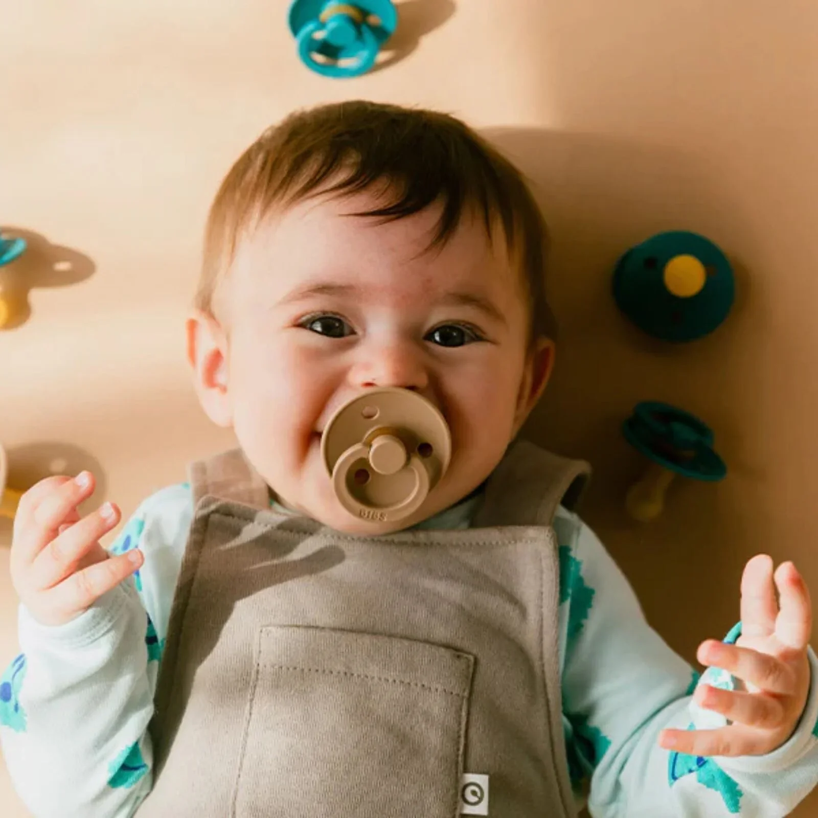 BIBS Colour Latex Soothers 6+ months Pack of 2 - Vanilla & Cloud - Image 6