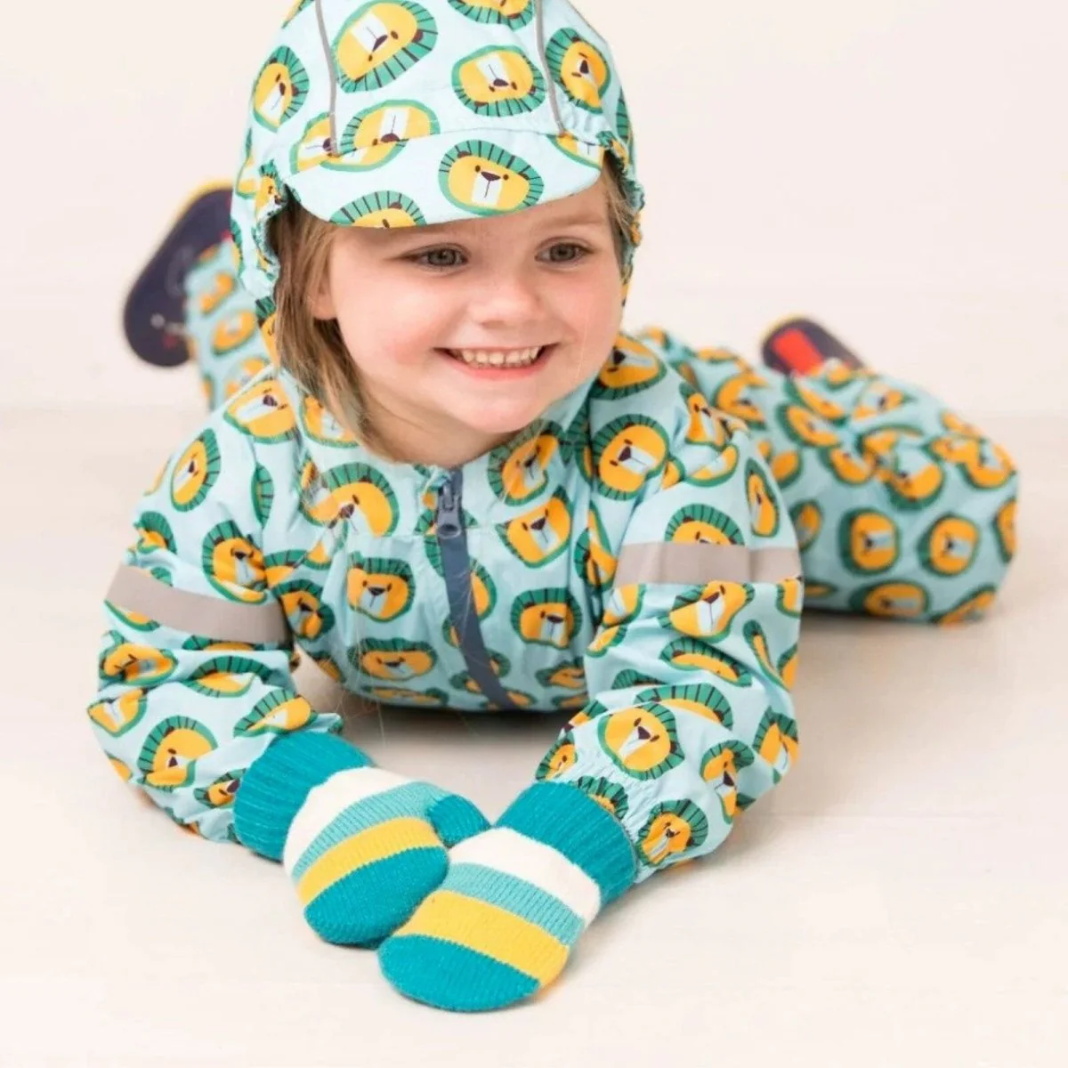 Blade & Rose Bright Striped Mittens 2-6 Years Blue/Red/Yellow - Image 3