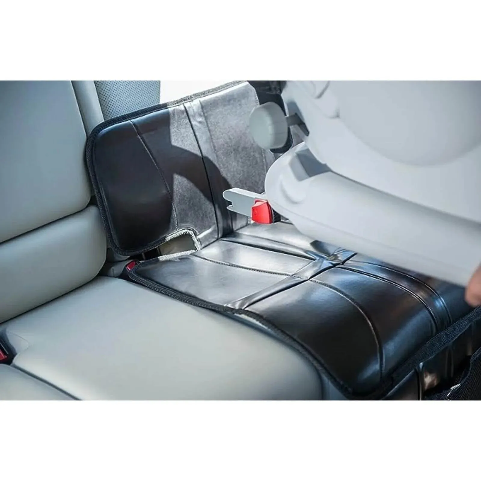 Britax Römer Car Seat Protector - Black - Image 3