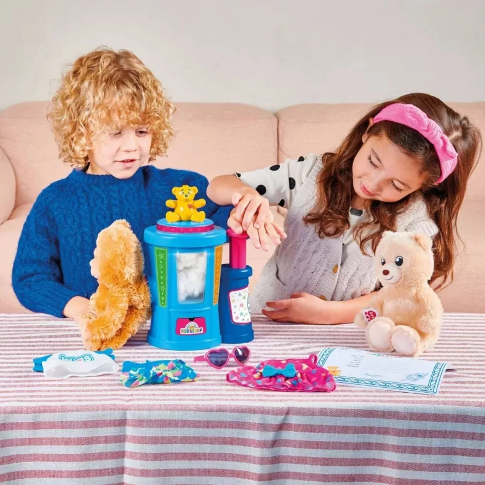 Build-A-Bear Workshop Open Box Stuffing Station - Image 7