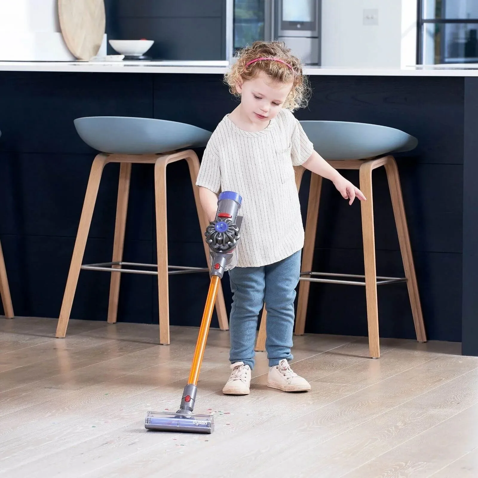 Casdon Dyson Cordless Vacuum - Image 5
