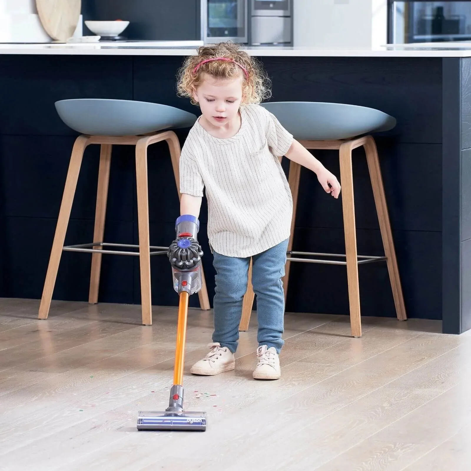 Casdon Dyson Cordless Vacuum - Image 6