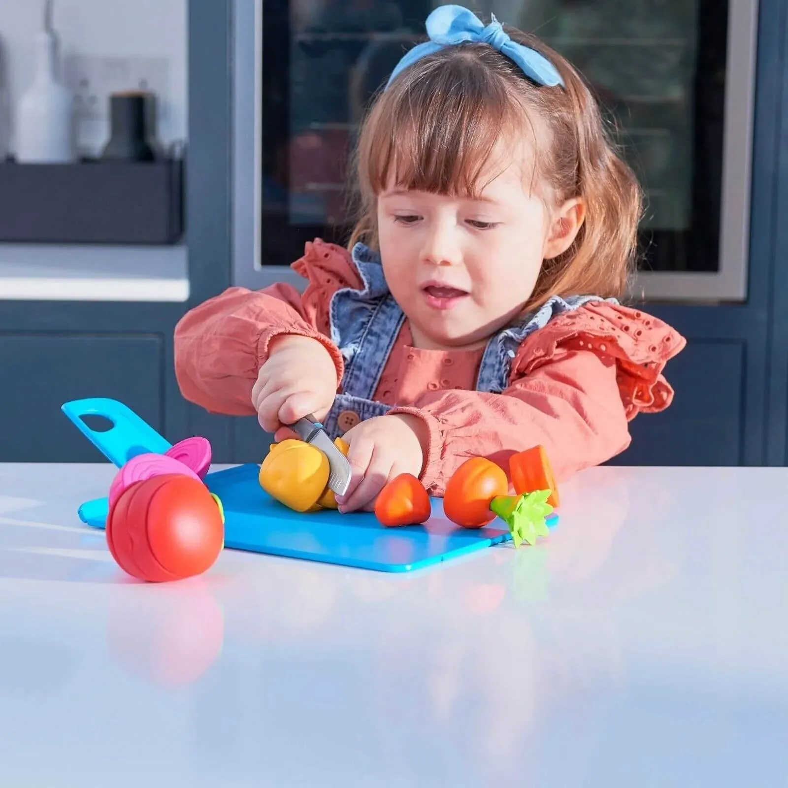 Casdon Joseph Joseph Play Pretend Food & Chopping Board - Image 2