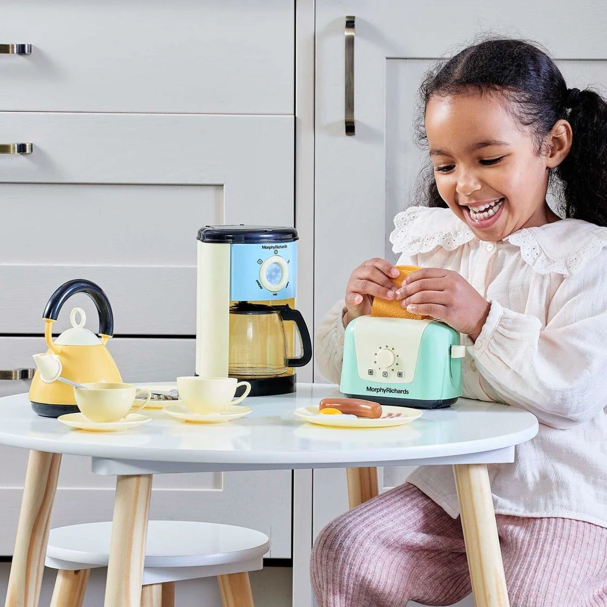 Casdon Morphy Richards Kitchen Set - Image 4