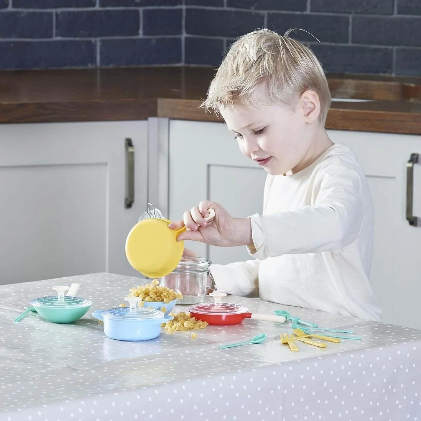 Casdon Pan Set - Image 3