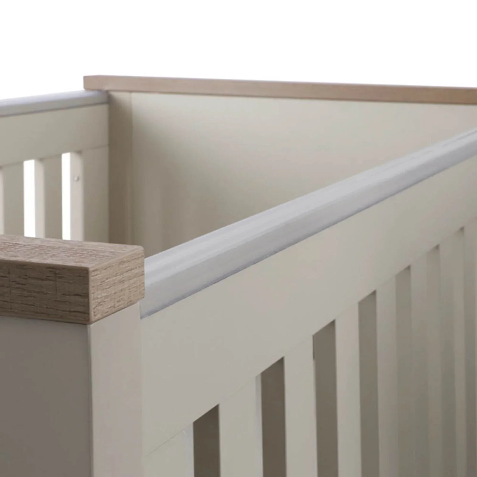 Charnwood Bordeaux Cot Bed - Oatmeal - Image 6
