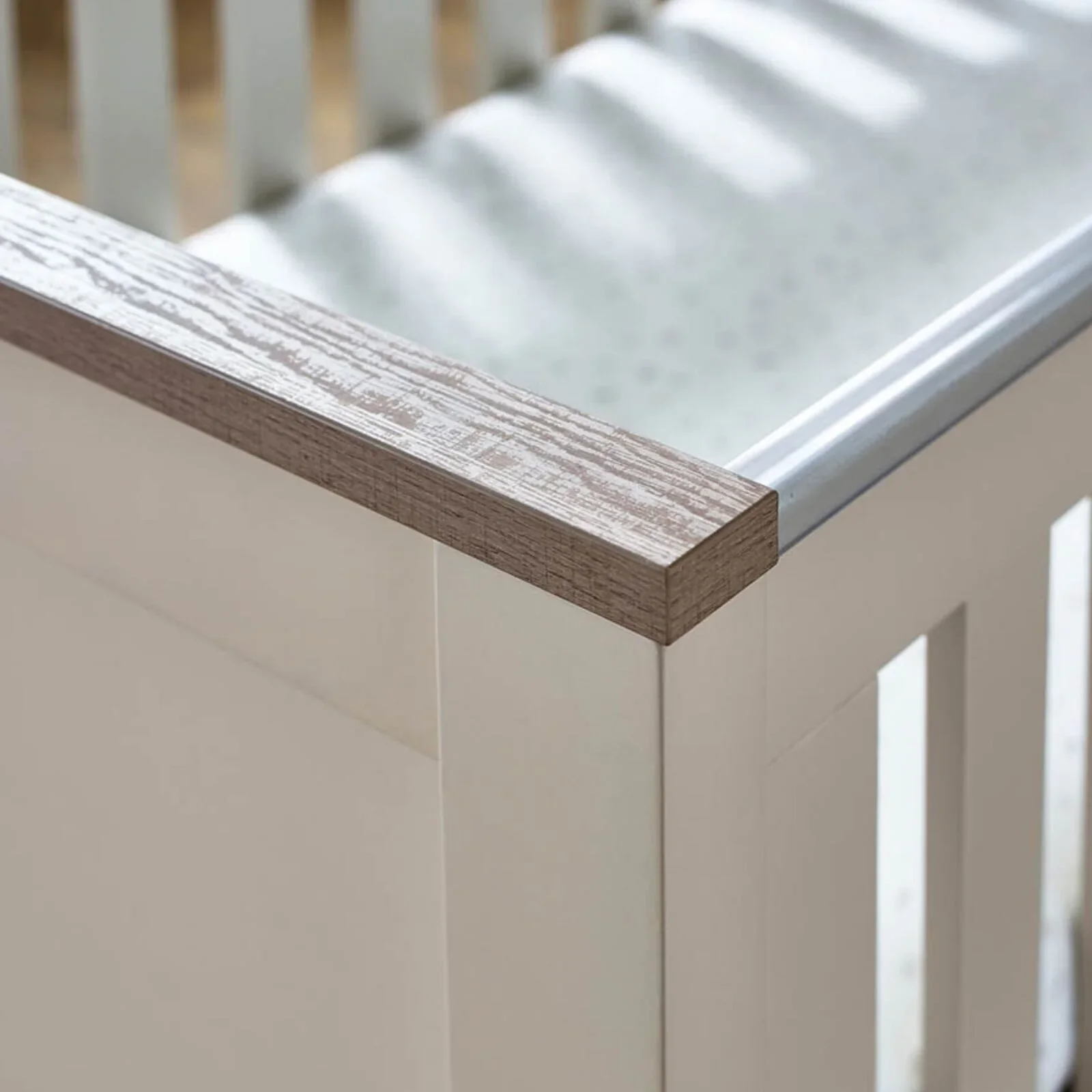 Charnwood Bordeaux Cot Bed - Oatmeal - Image 7