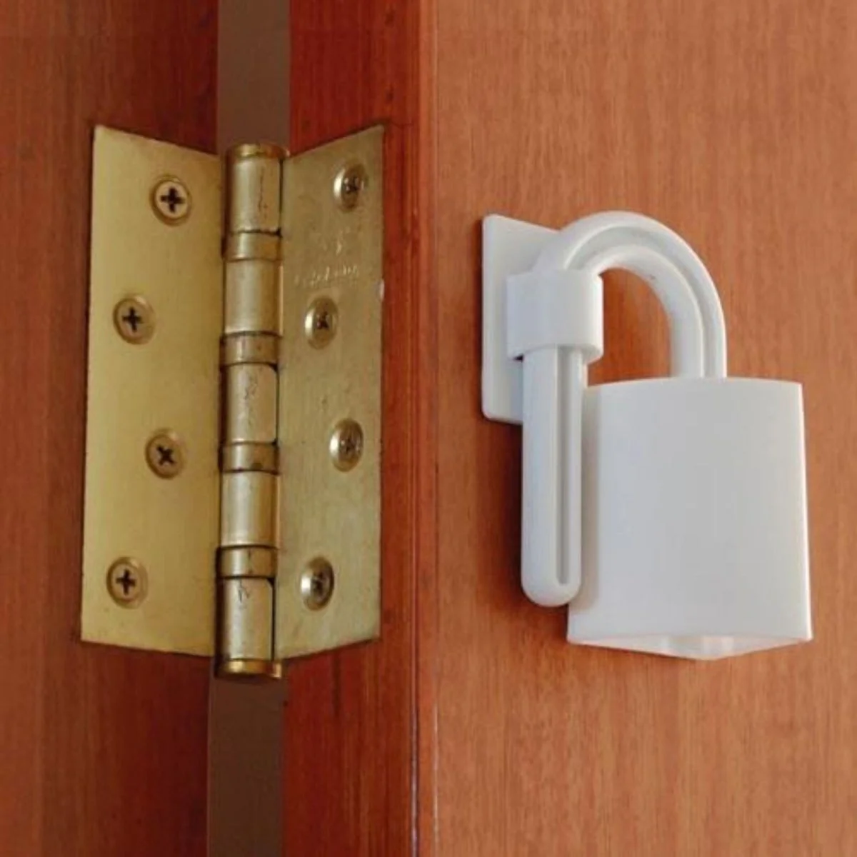 Clippasafe Pinch Guards Pack of 2 - Image 3