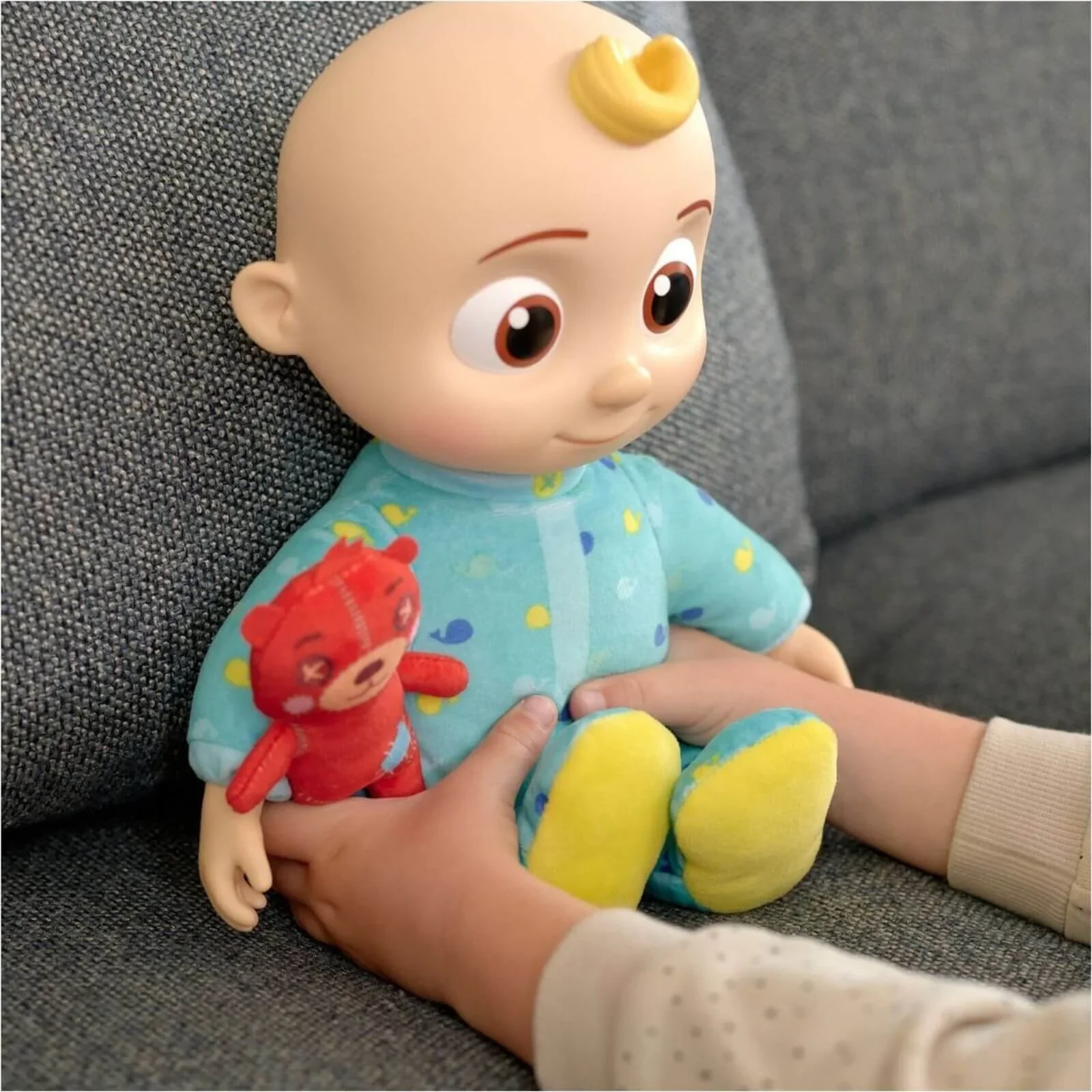 CoComelon Musical Bedtime JJ Plush - Image 6