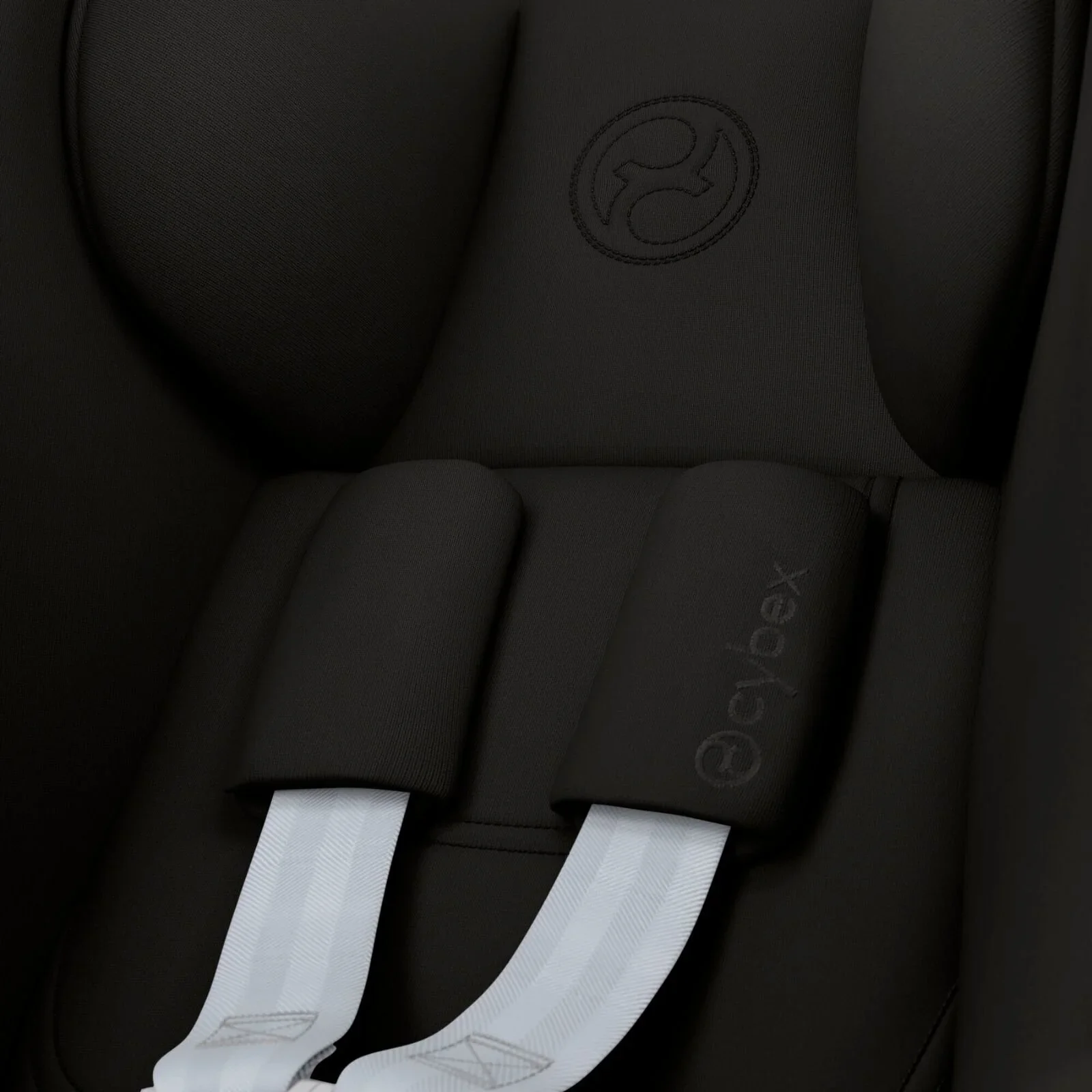 Cybex Cloud G i-Size Group 0+ Car Seat - Magic Black - Image 7