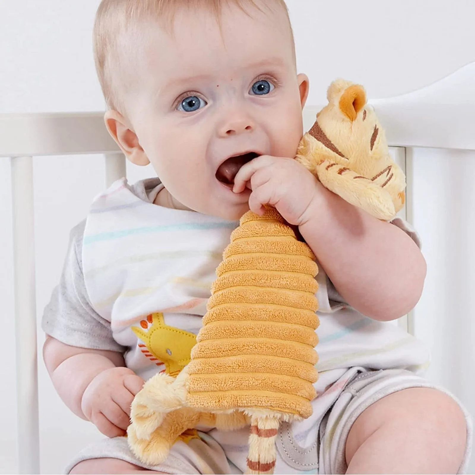 Disney Winnie The Pooh Tigger Comforter - Image 4