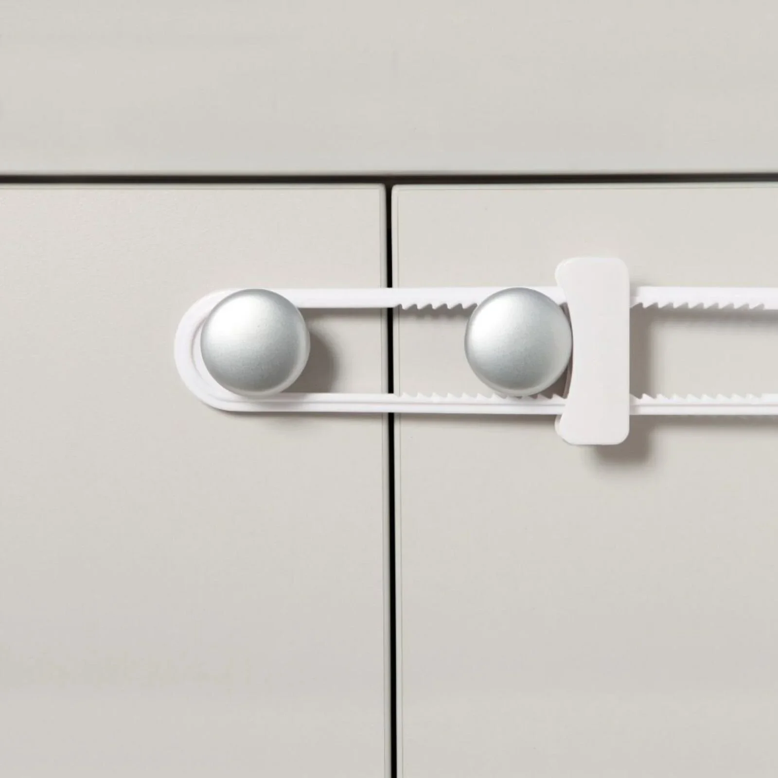 Dreambaby Sliding Cabinet Lock - White - Image 2