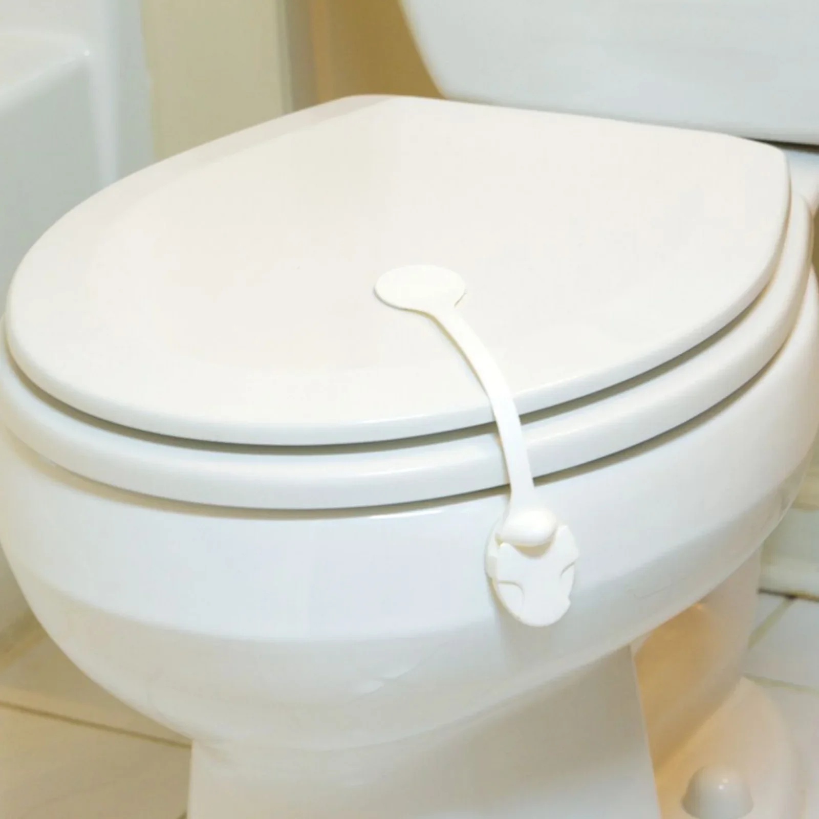 Dreambaby Toilet Lock - Image 3