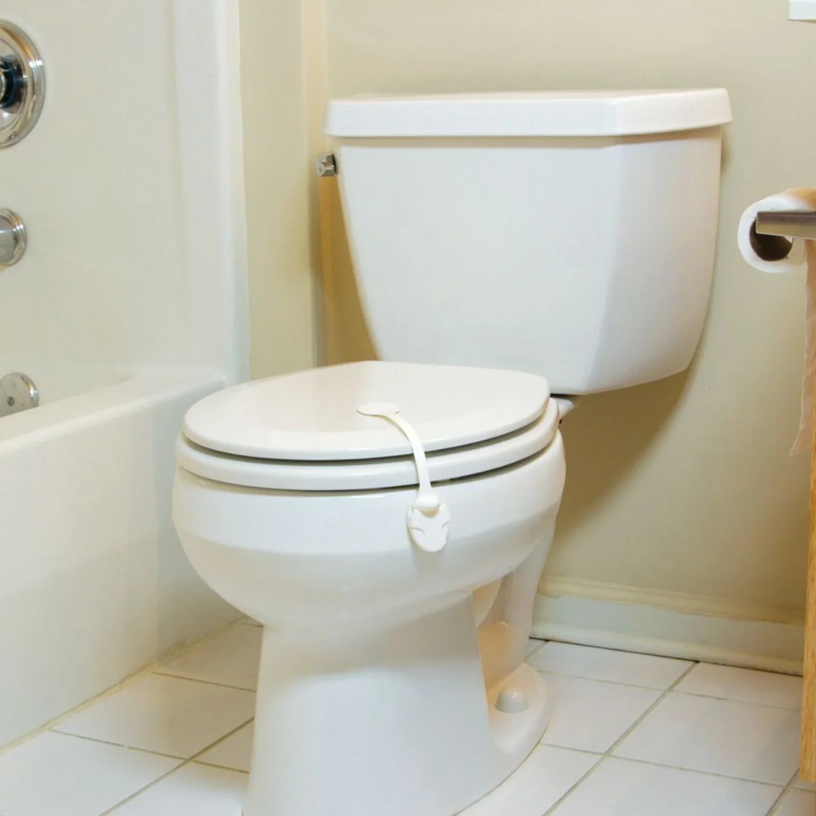 Dreambaby Toilet Lock - Image 7