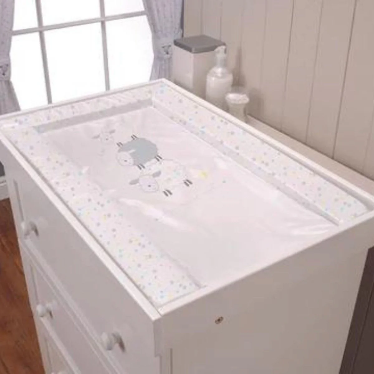 East Coast Counting Sheep Changing Mat - Image 2