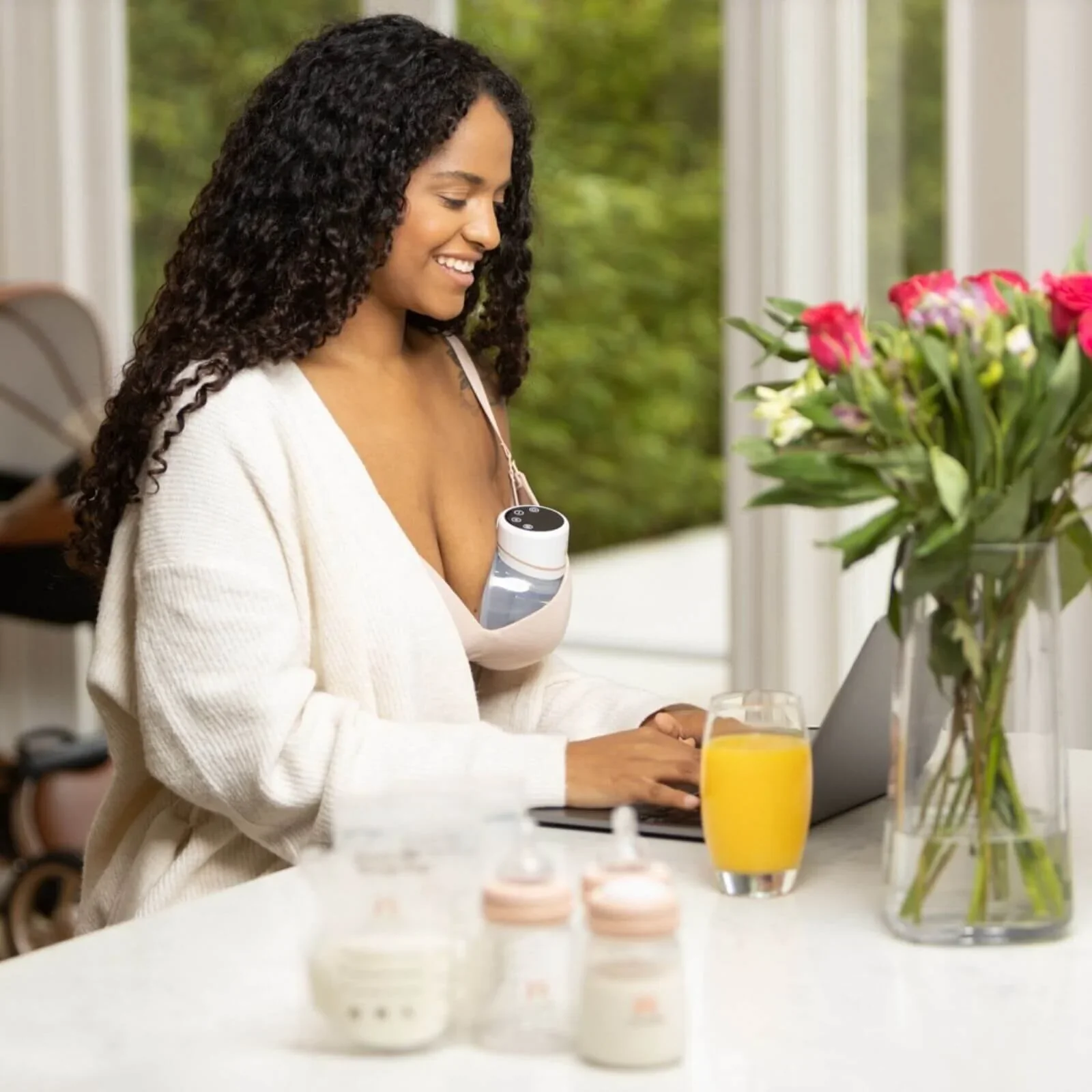 Fraupow Wearable Electric Breast Pump - Image 3