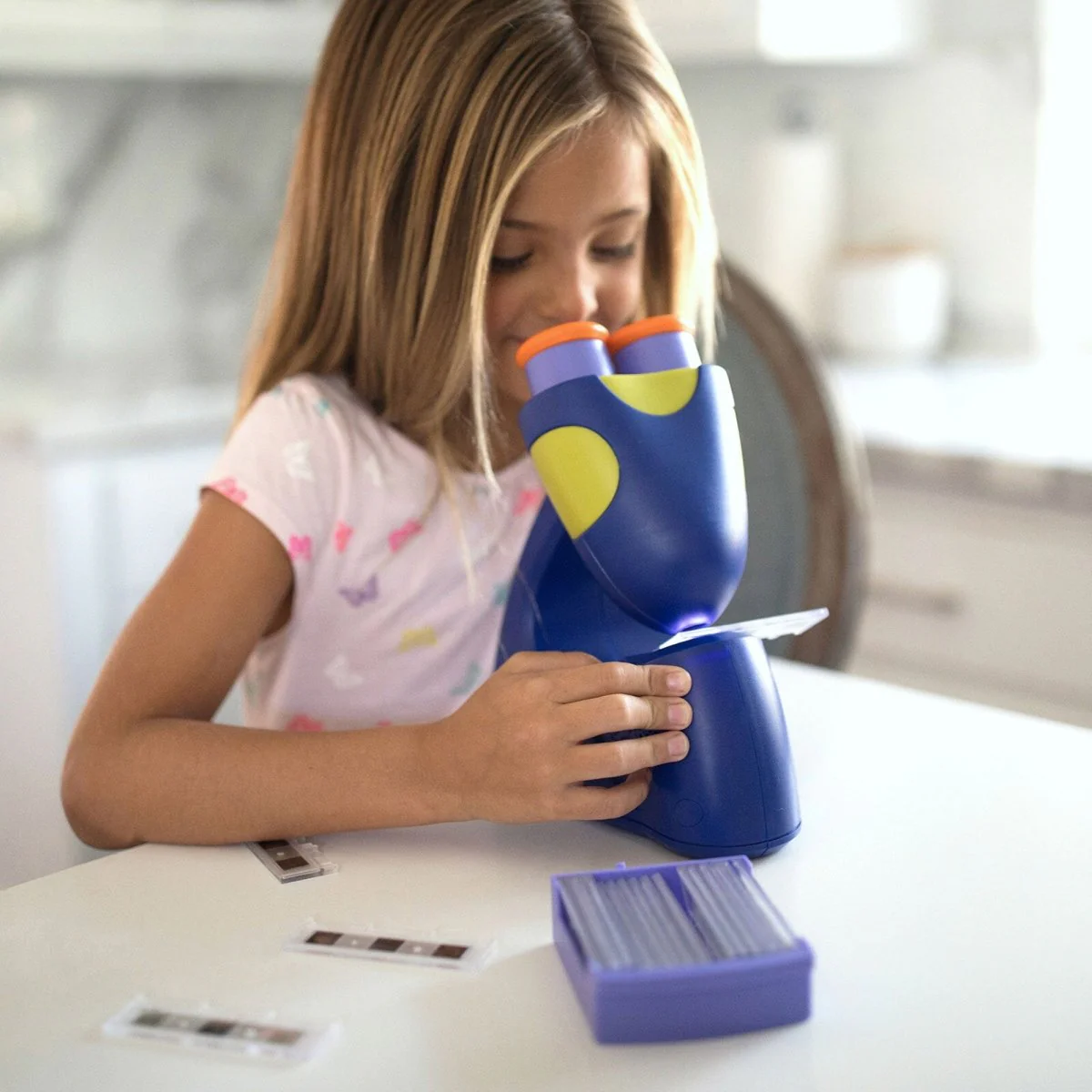 GeoSafari Jr. Talking Microscope - Image 3