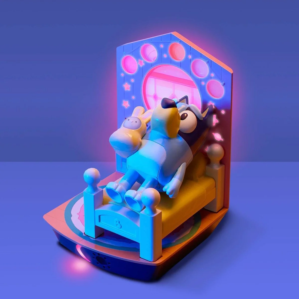 GoGlow Bluey Dream 3-in-1 Nightlight, Torch and Sleep Trainer - Image 3