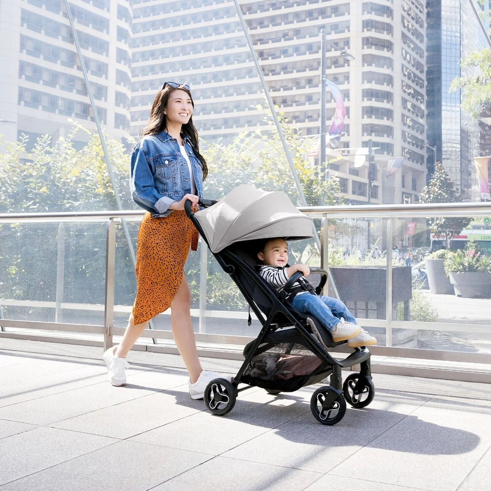 Graco Myavo Quick-folding Lightweight Travel Stroller - Steeple Grey - Image 7