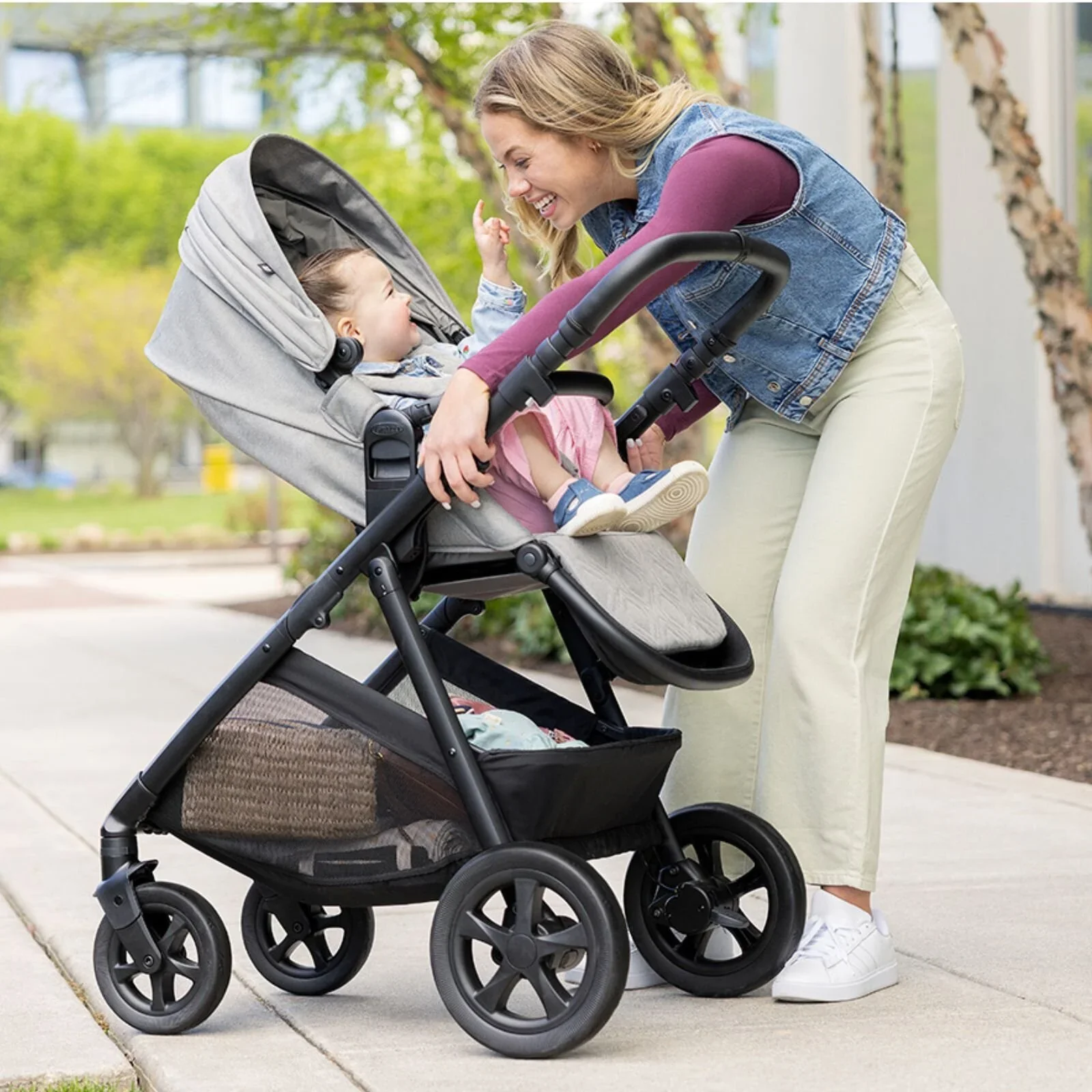Graco Near2Me DLX Trio Travel System - Ash - Image 11