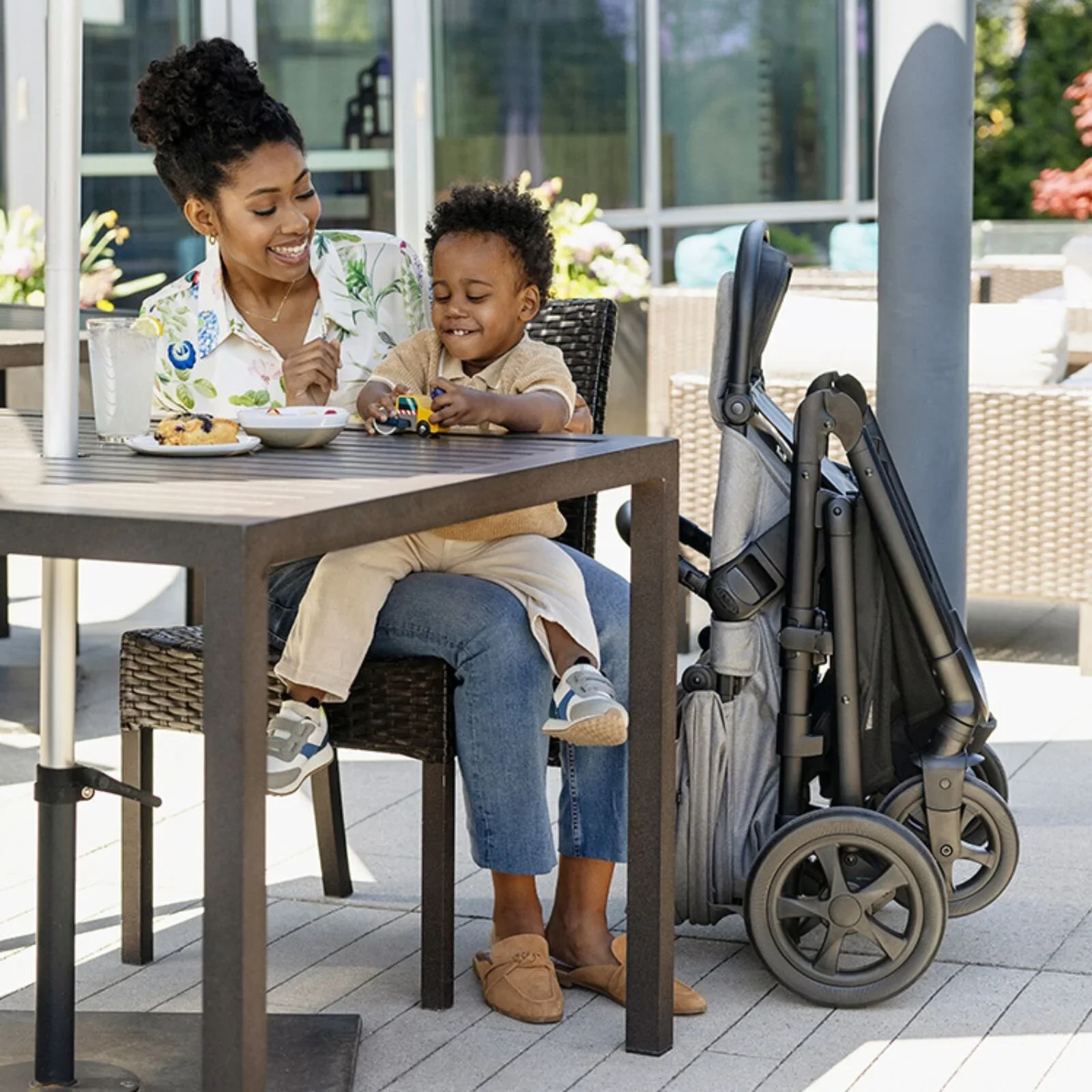 Graco Near2Me DLX Trio Travel System - Ash - Image 13