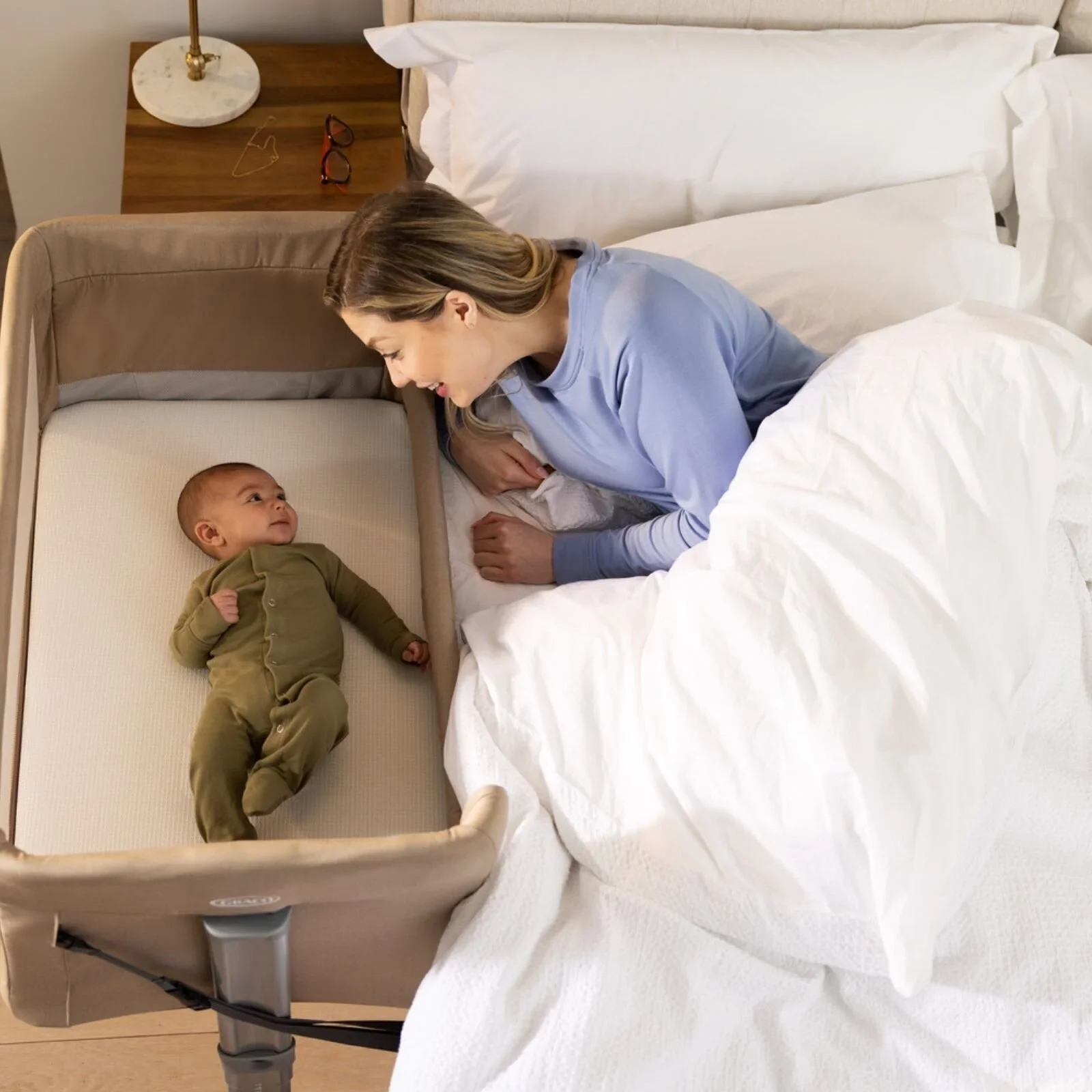 Graco Sweet2Sleep Bedside Crib - Oatmeal - Image 11