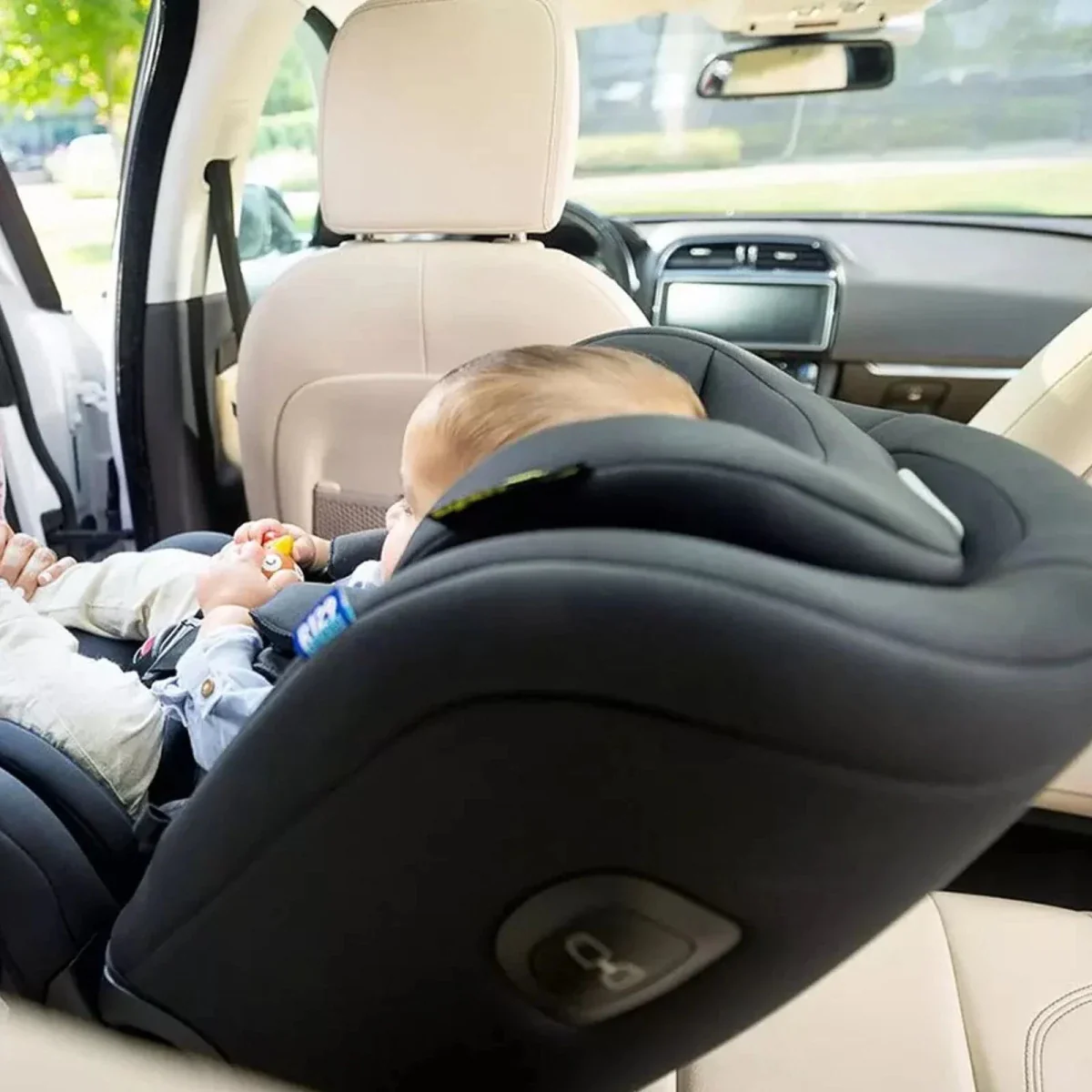 Graco Turn2Me Grow i-Size R129 Car Seat - Midnight - Image 8