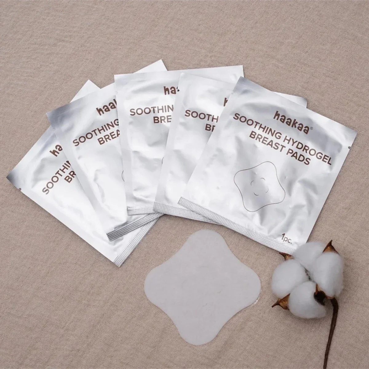 Haakaa Soothing Hydrogel Breast Pads Pack of 8 - Image 5