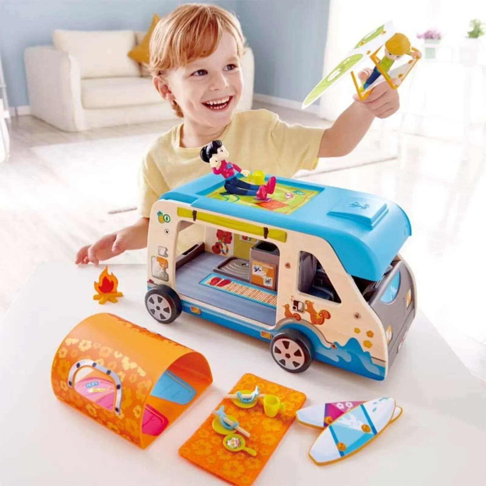 Hape Adventure Van - Image 4