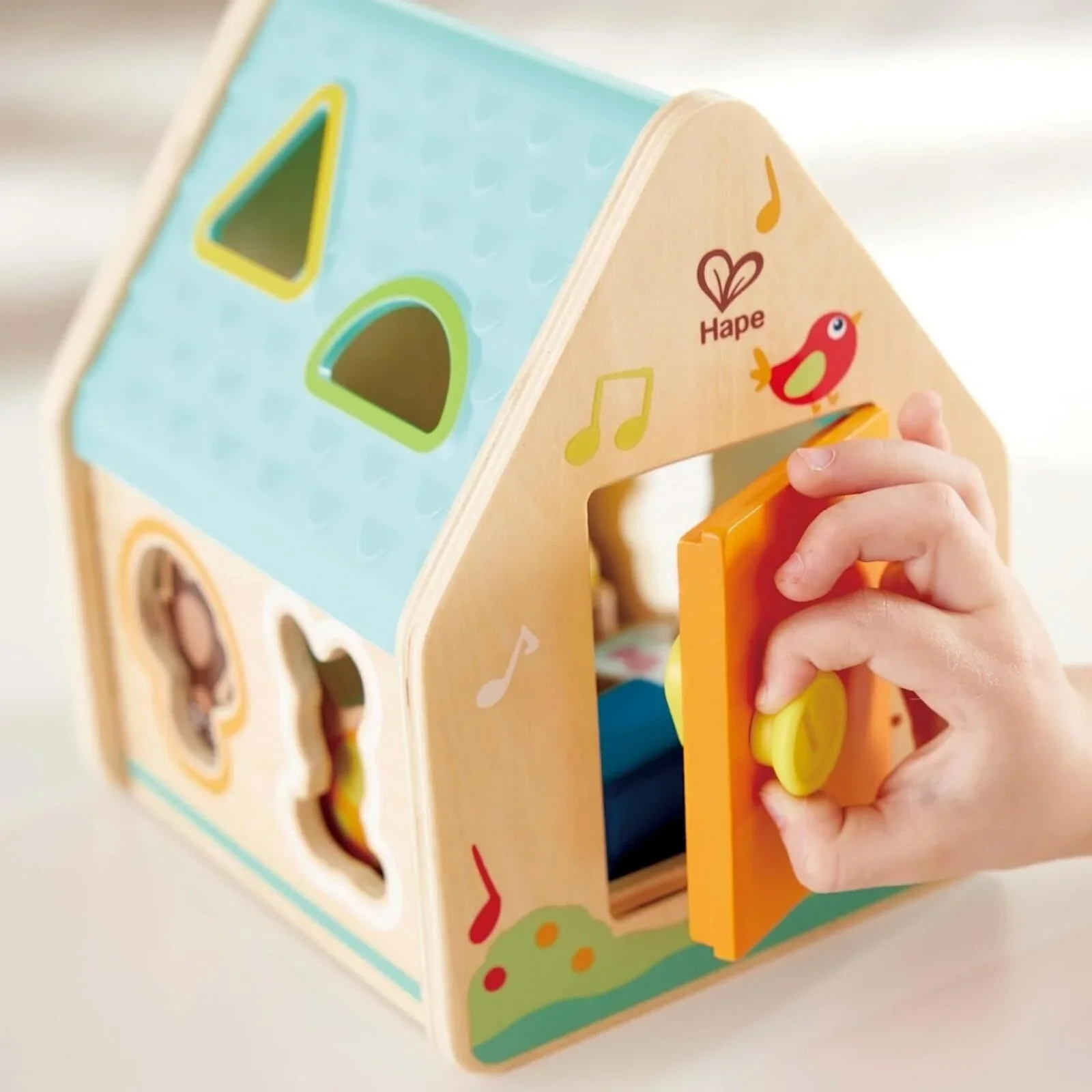 Hape Critter House Shape Sorter - Image 5