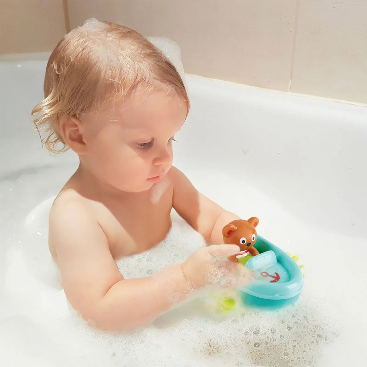 Hape Tubing Pull-Back Boat - Image 3