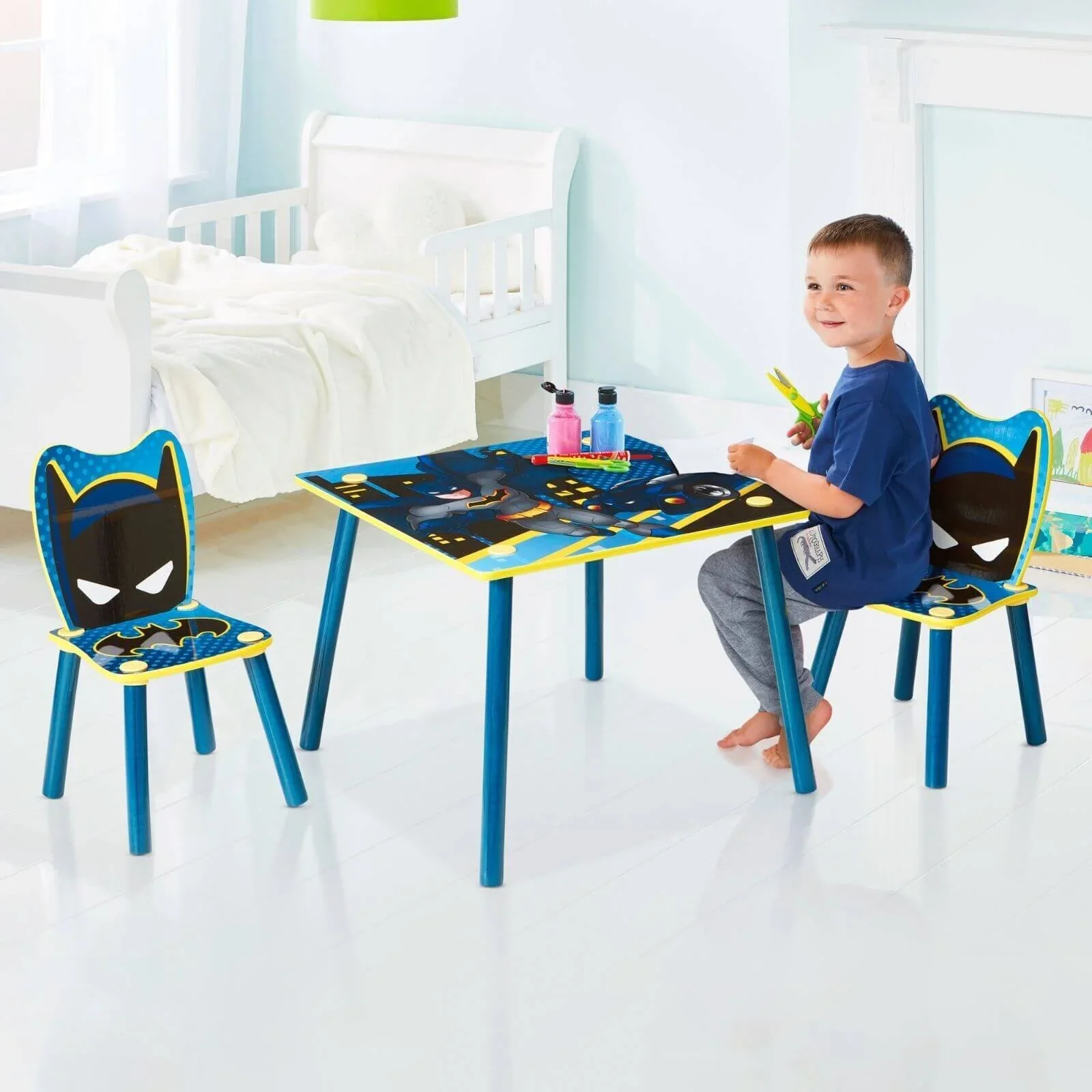 Hello Home Kids Table and 2 Chairs Set - Batman - Image 3