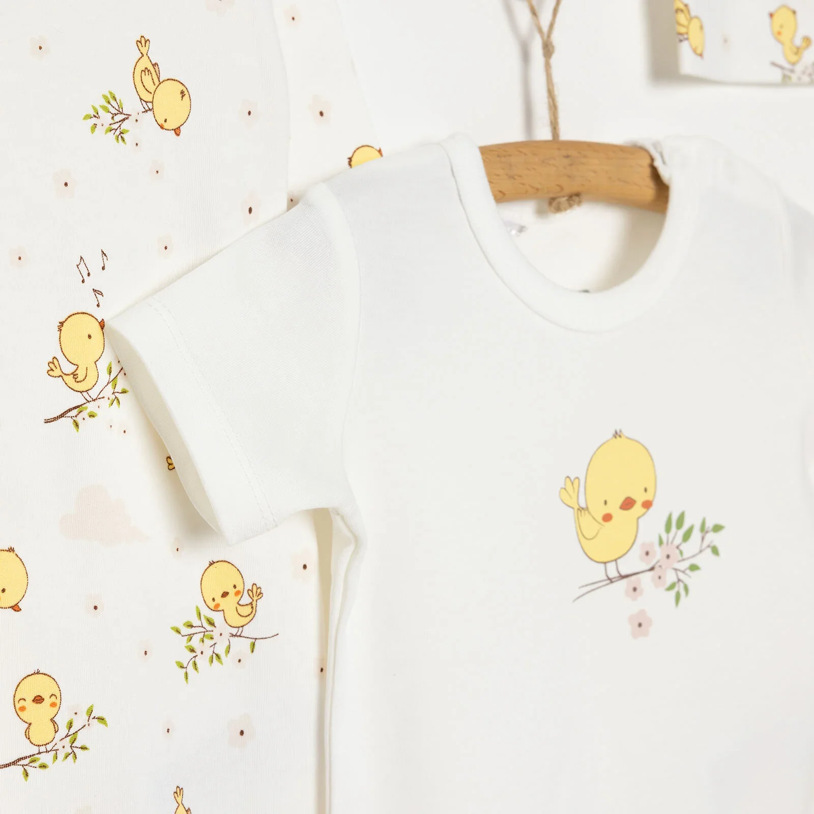 HelloBaby Girl Newborn Set 4 pcs - Ecru - Image 4