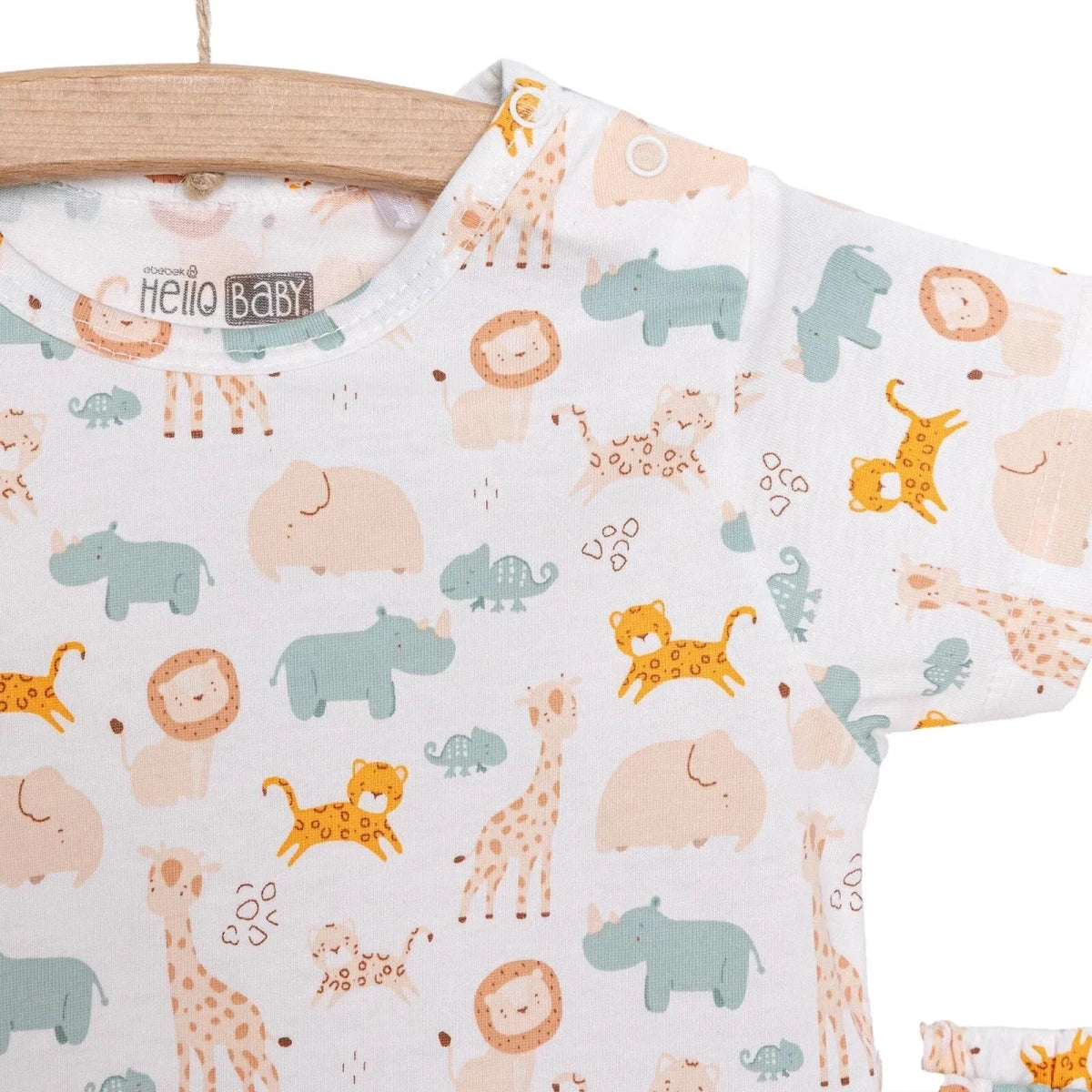 HelloBaby Newborn T-Shirt Shorts - Ecru Printed - Image 4