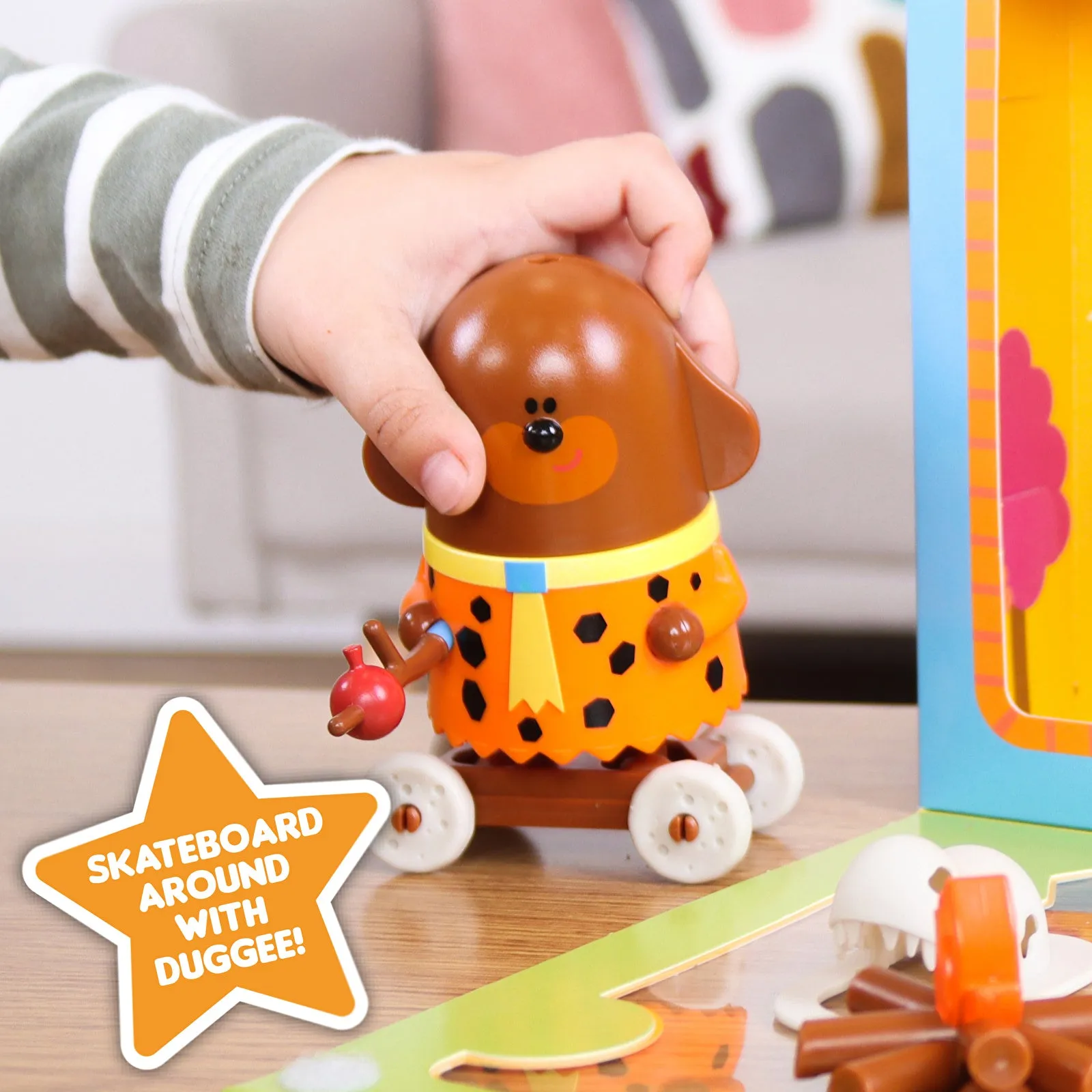 Hey Duggee Secret Surprise Take & Play Set - Dinosaurs with Duggee - Image 7
