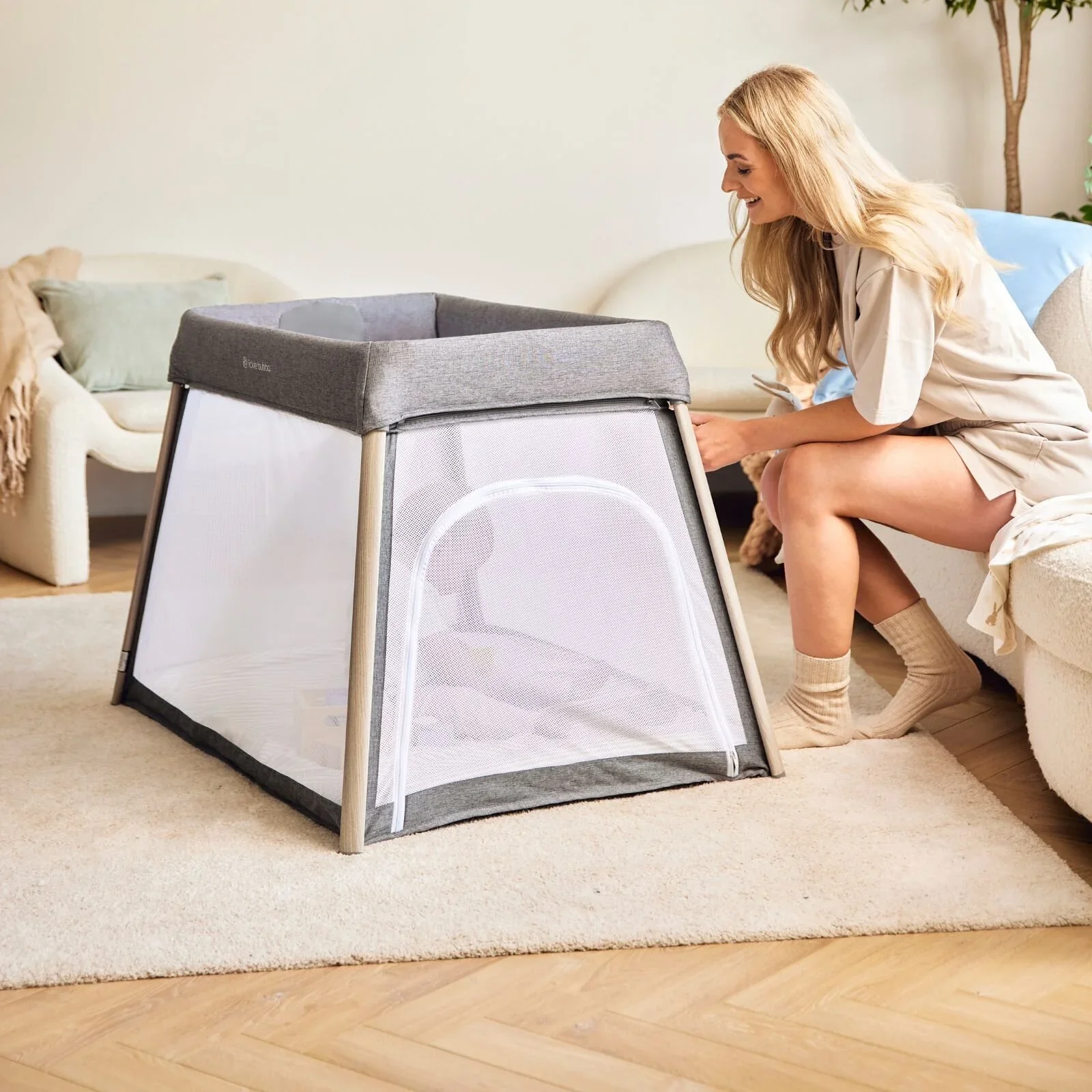 Ickle Bubba Scout 3-in-1 Travel Crib Cot & Playpen - Ash Grey - Image 8