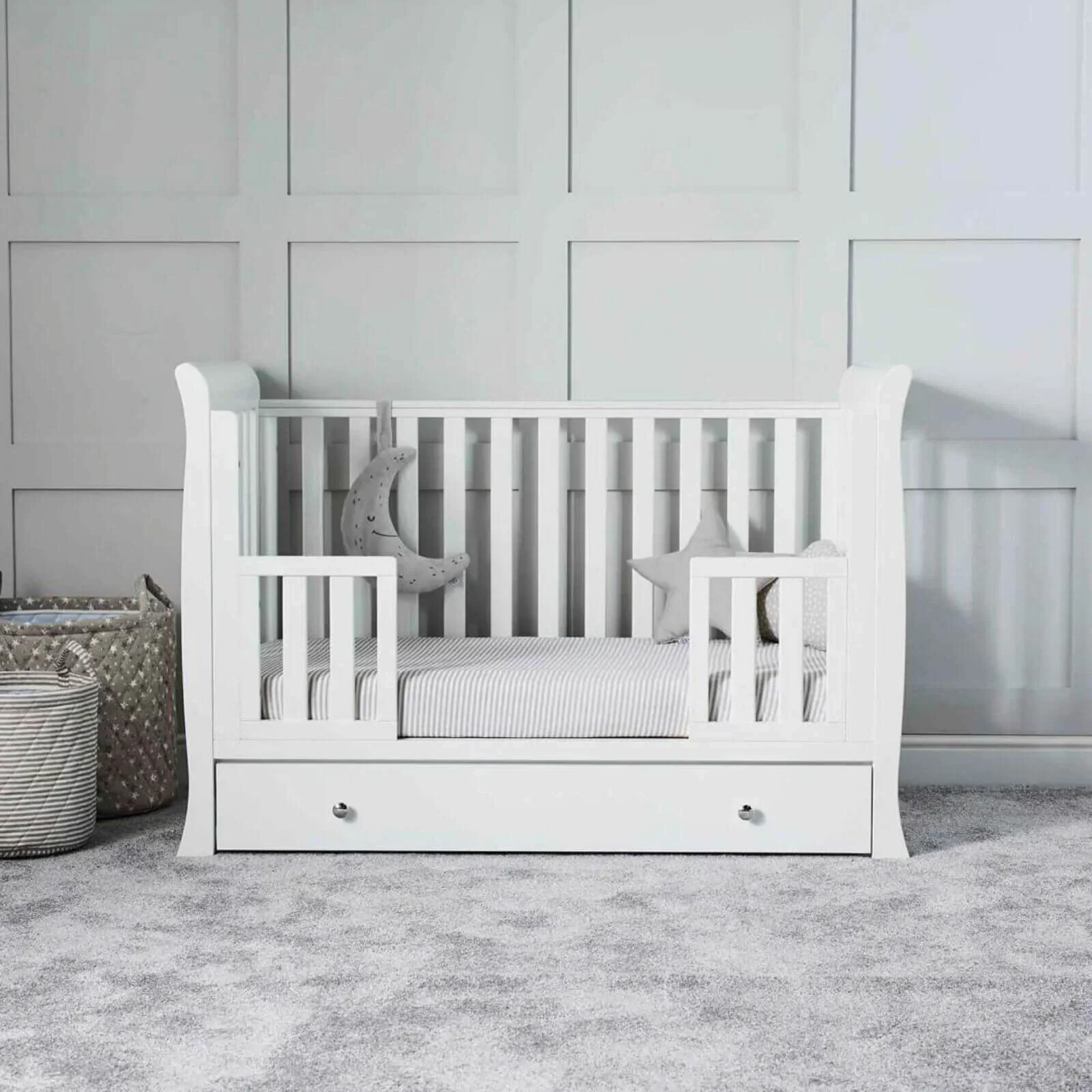 Ickle Bubba Snowdon 4 in 1 Mini 2 Piece Furniture Set White - Premium Sprung Mattress - Image 5