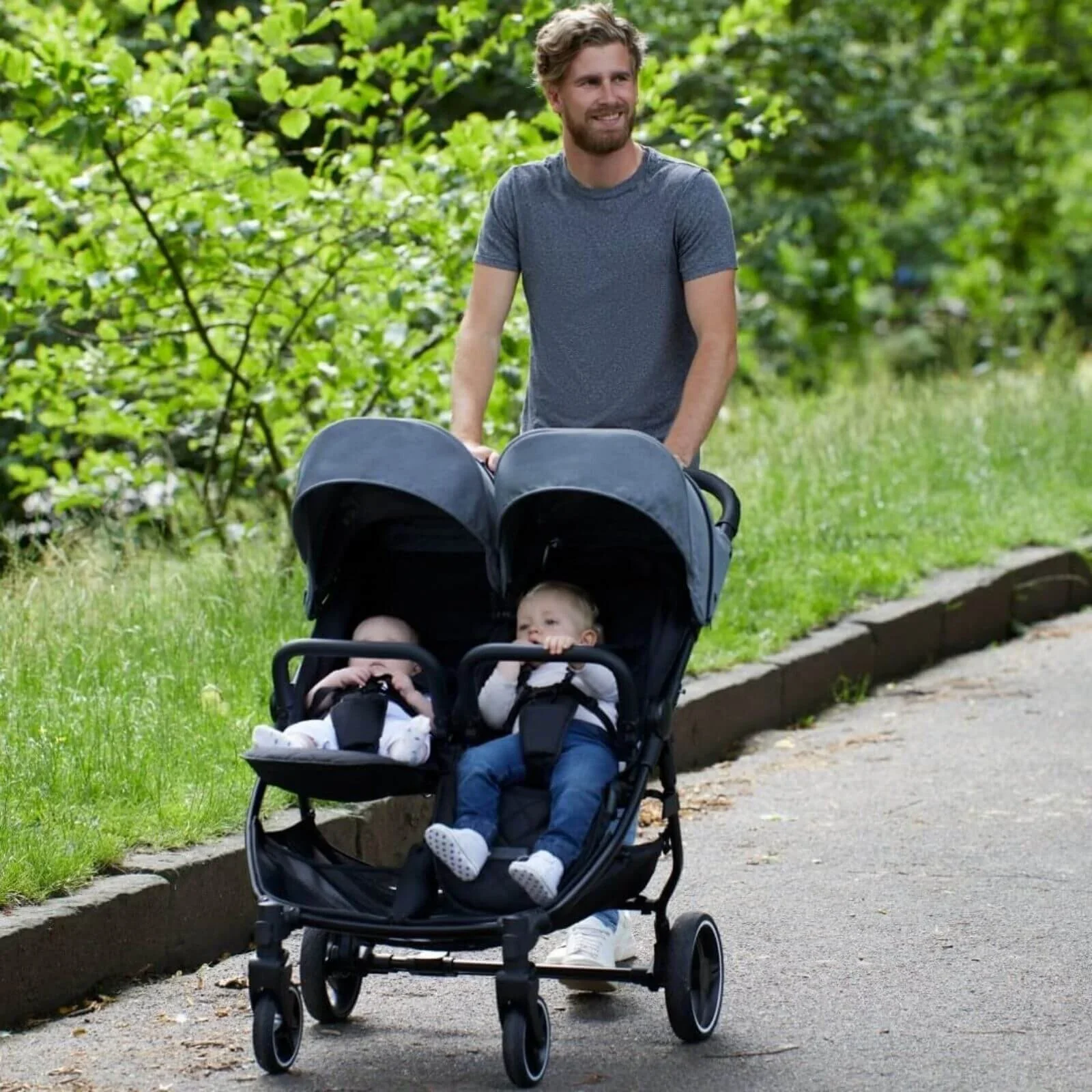 Ickle Bubba Venus Double Stroller - Black - Image 14