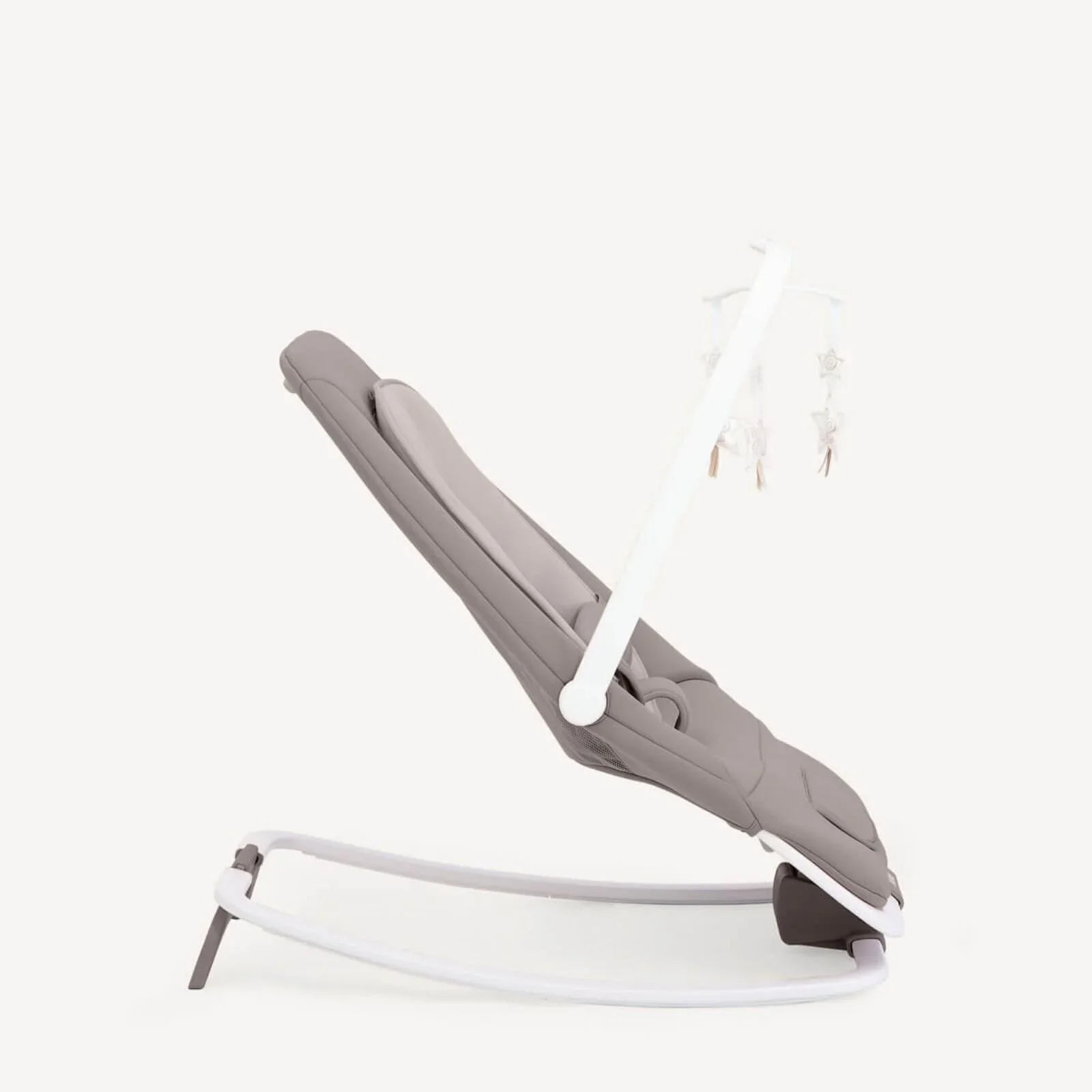Joie Dreamer Rocker - Walnut - Image 3