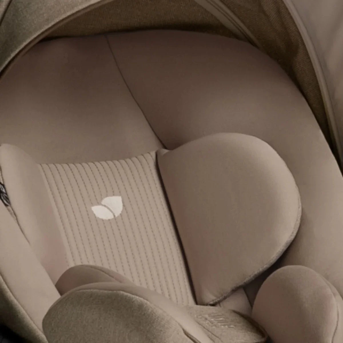 Joie Valora 2-in-1 Signature Compact Stroller - Maple - Image 9