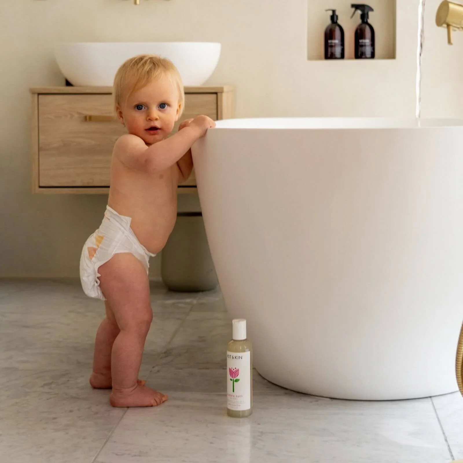 Kit & Kin Bubble Bath 250ml - Image 9