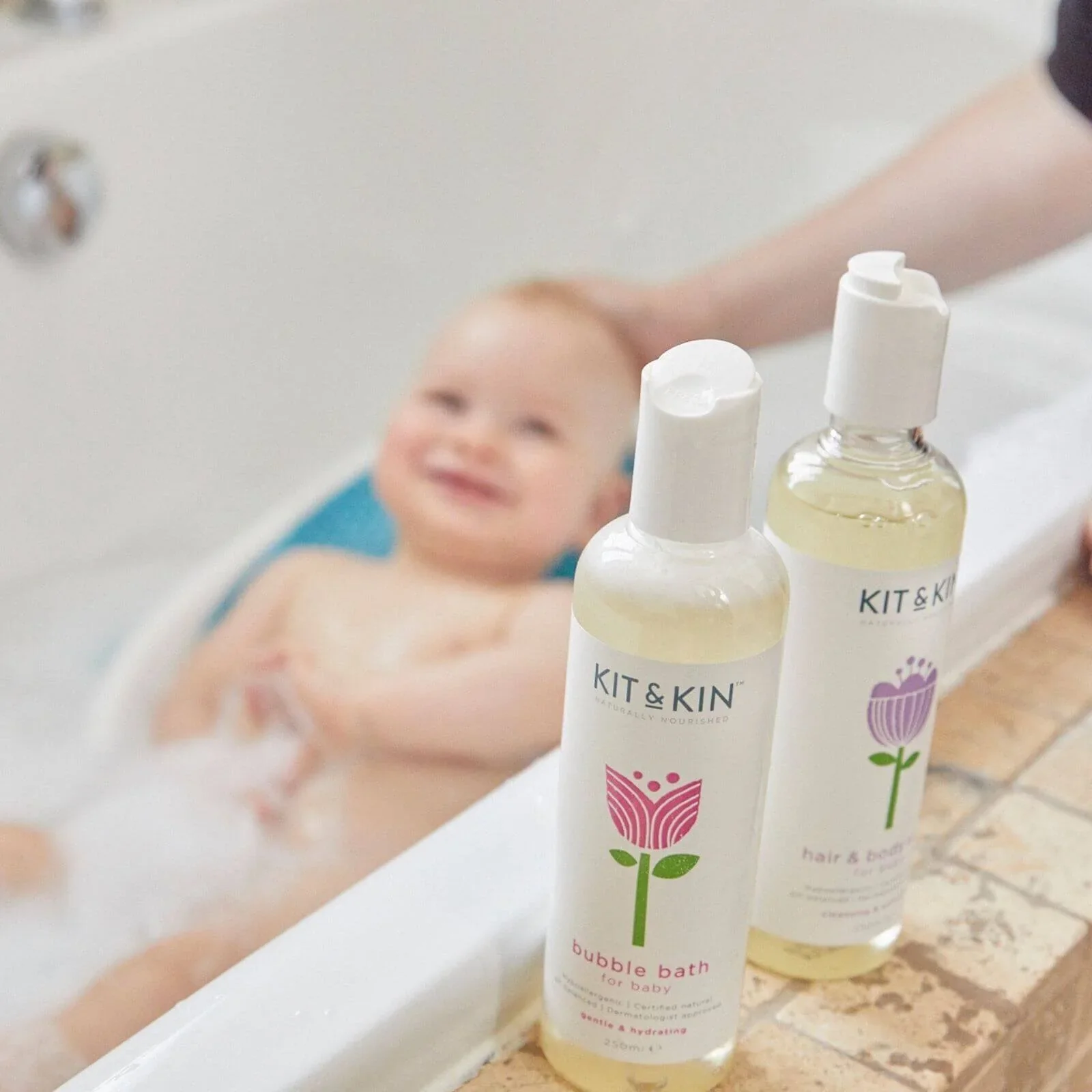Kit & Kin Shampoo & Body Wash 250ml - Image 9